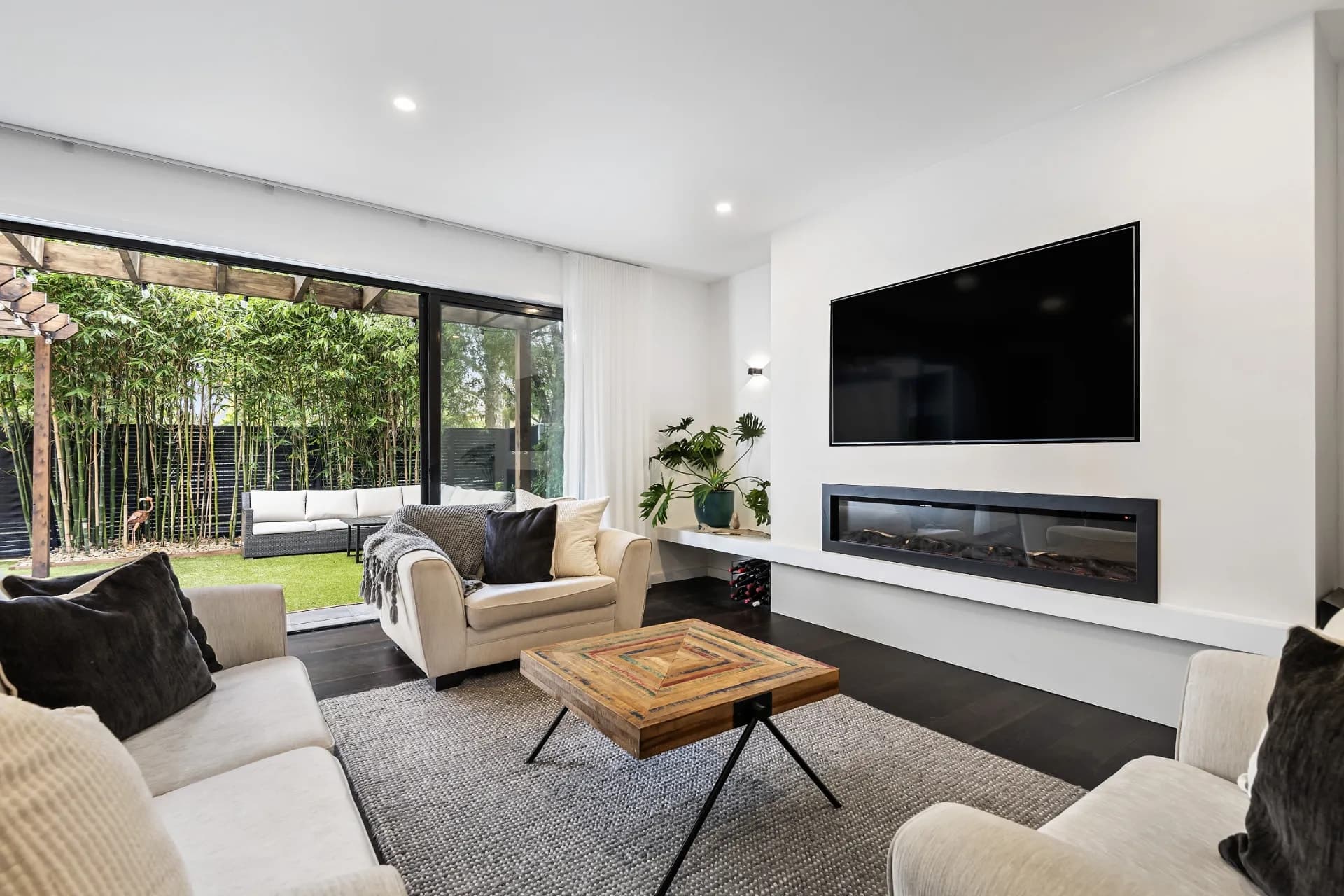 29 Evergreen Circuit, Cheltenham - Thumbnail 2