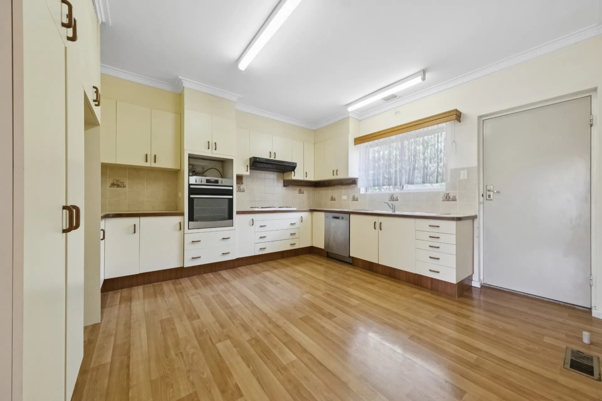 40 Thorpe Avenue, Queanbeyan - Thumbnail 6