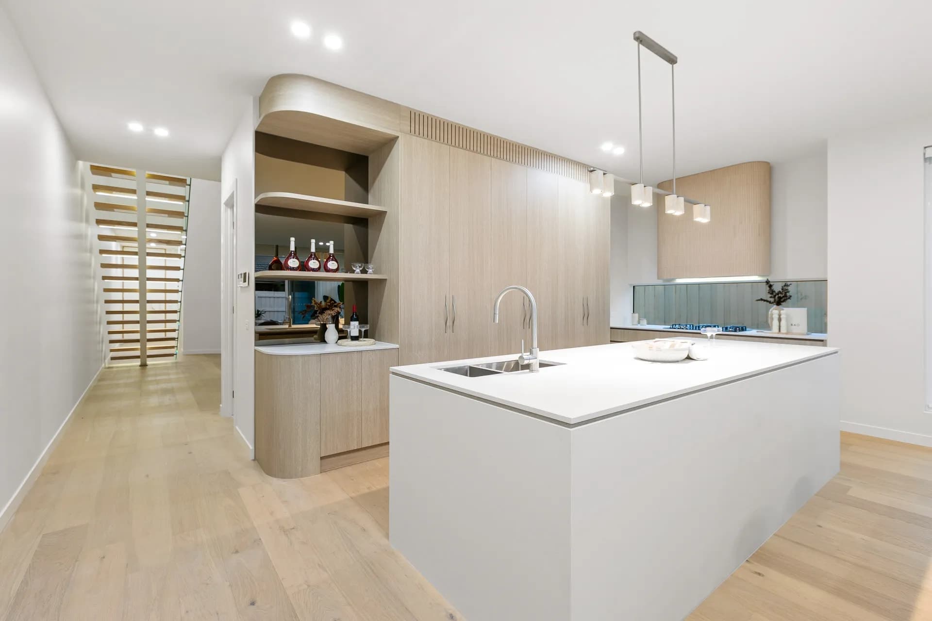 77B Blyth Street, Altona - Thumbnail 2