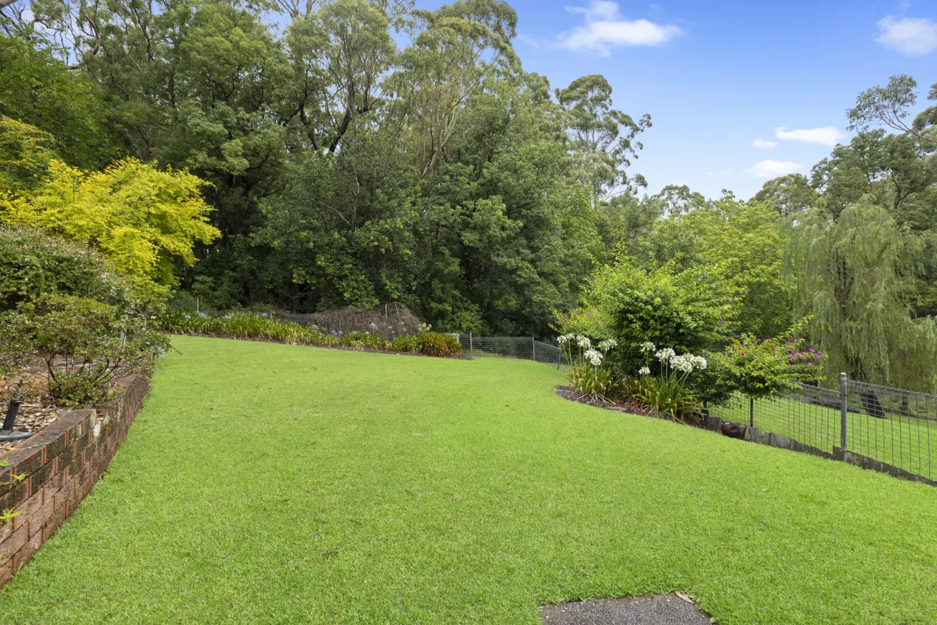 17 Margaret Avenue, Hornsby Heights - Thumbnail 4