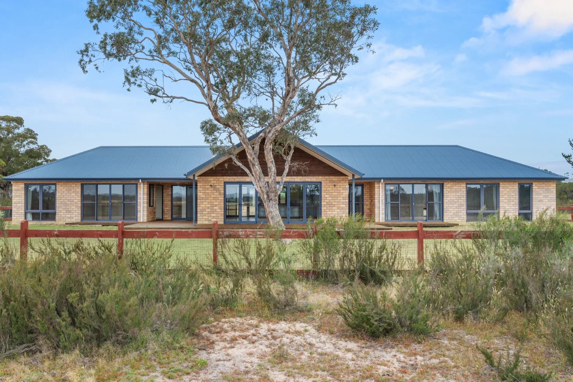 165 Foxs Elbow  Road, Braidwood, NSW, Warri - Image 1