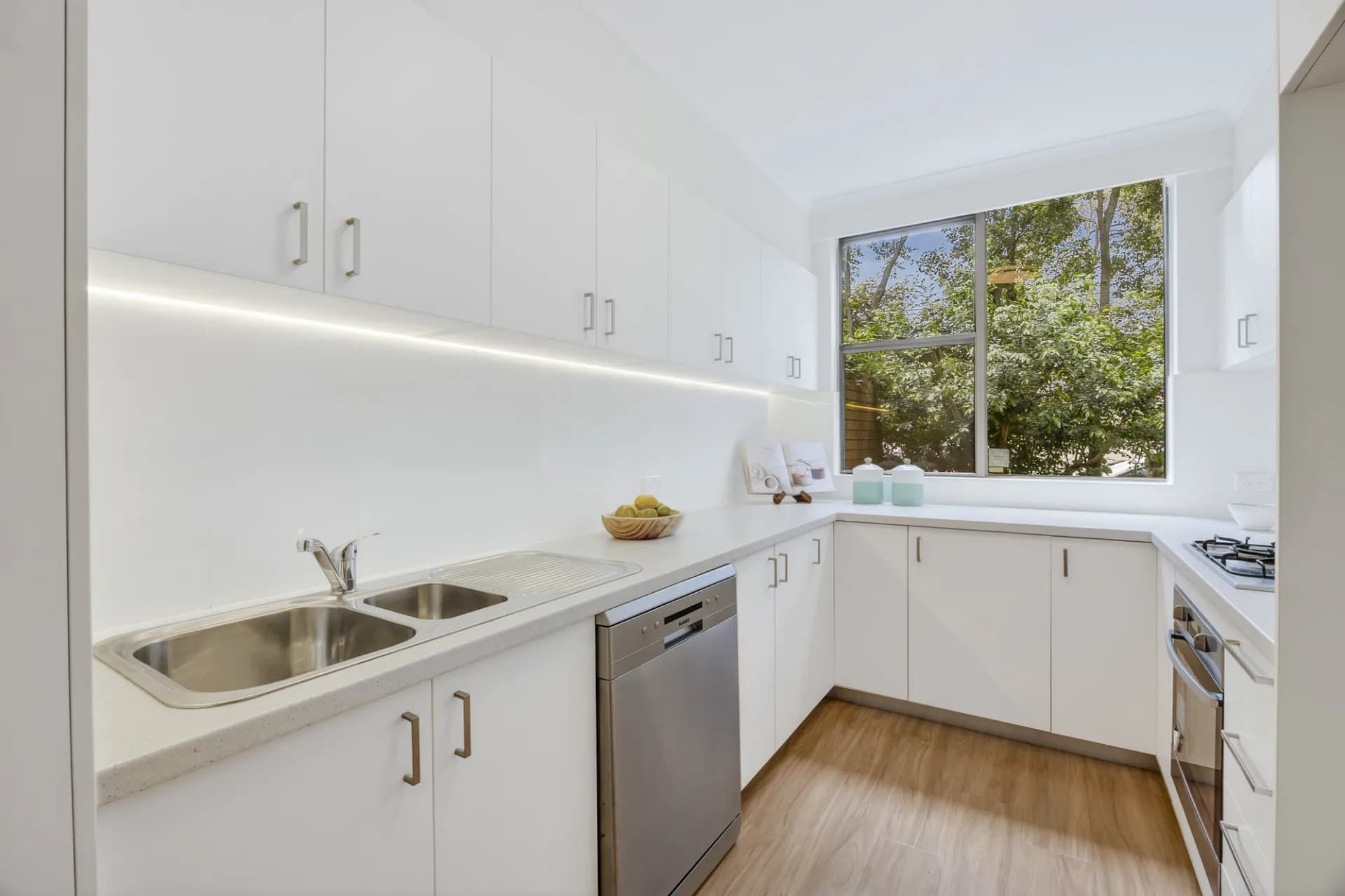 2/72-76 Spofforth Street, Cremorne - Thumbnail 5