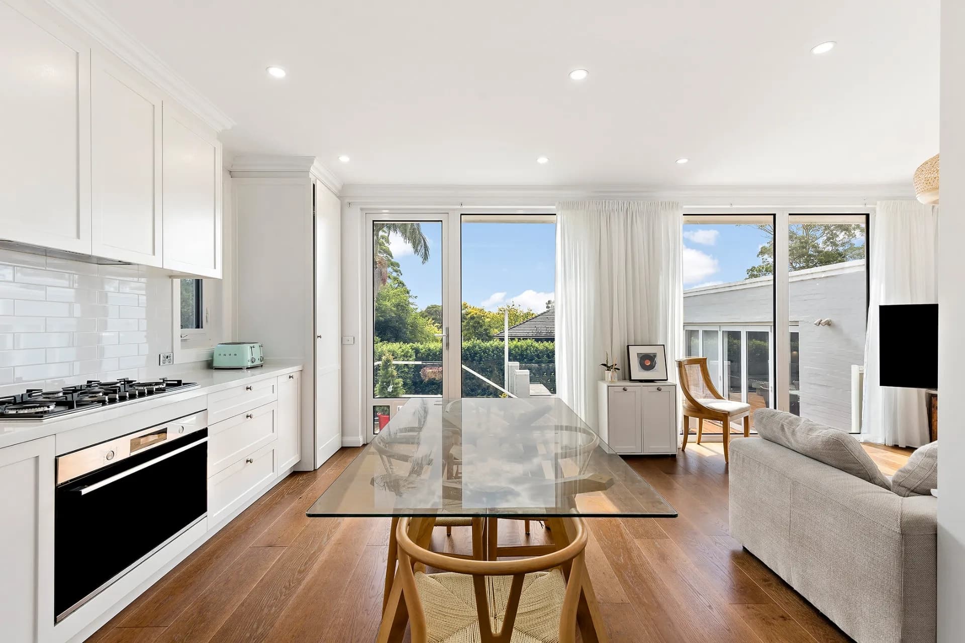 29 King Street, Dundas Valley - Thumbnail 2