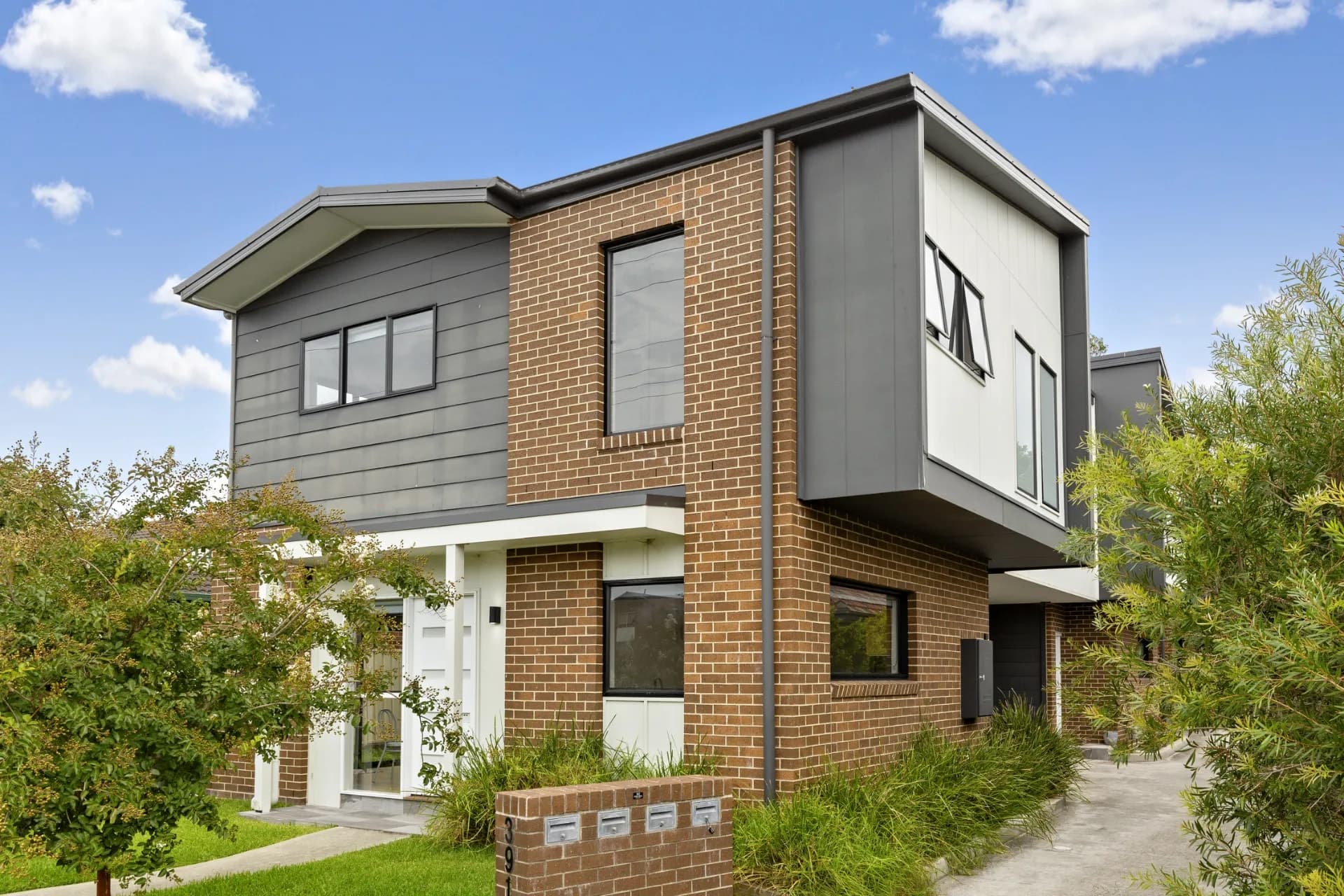 1/391 Glebe Road, Merewether - Image 1