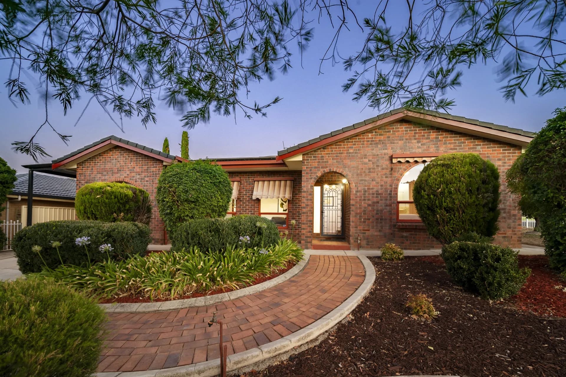 21 Donaldson Drive, Paradise - Image 1