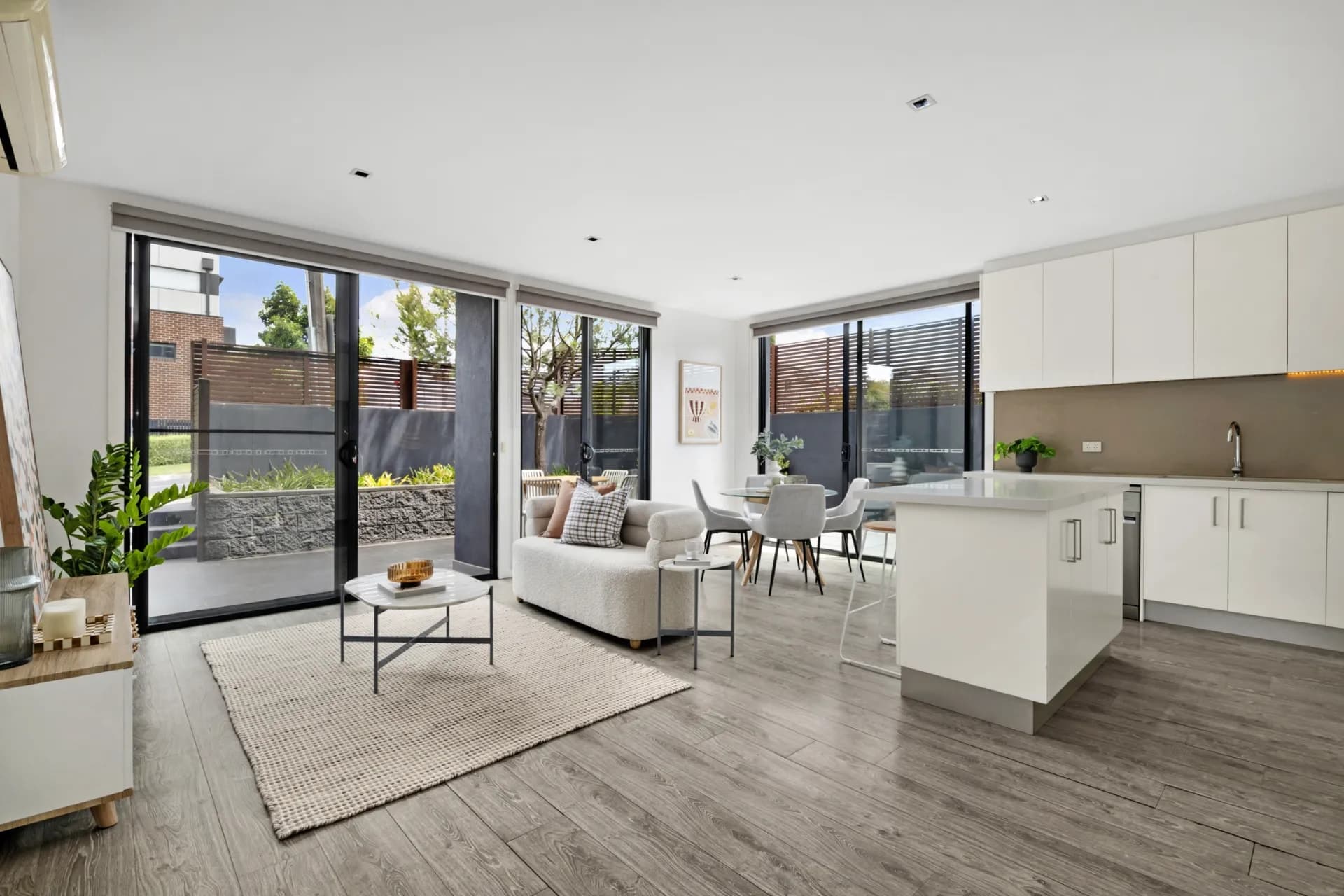 1/82 Hopetoun Avenue, Brunswick West - Image 1