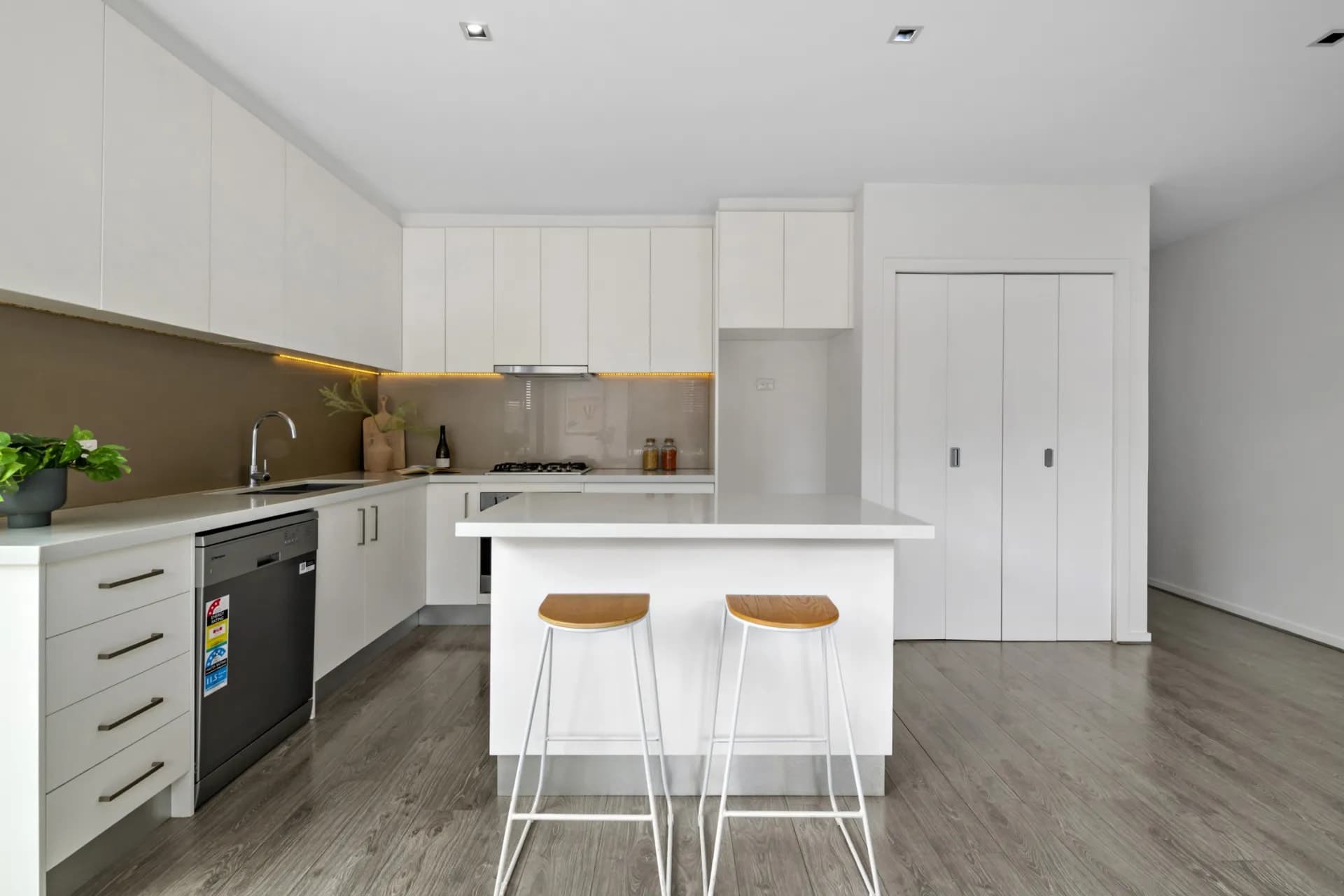 1/82 Hopetoun Avenue, Brunswick West - Thumbnail 4