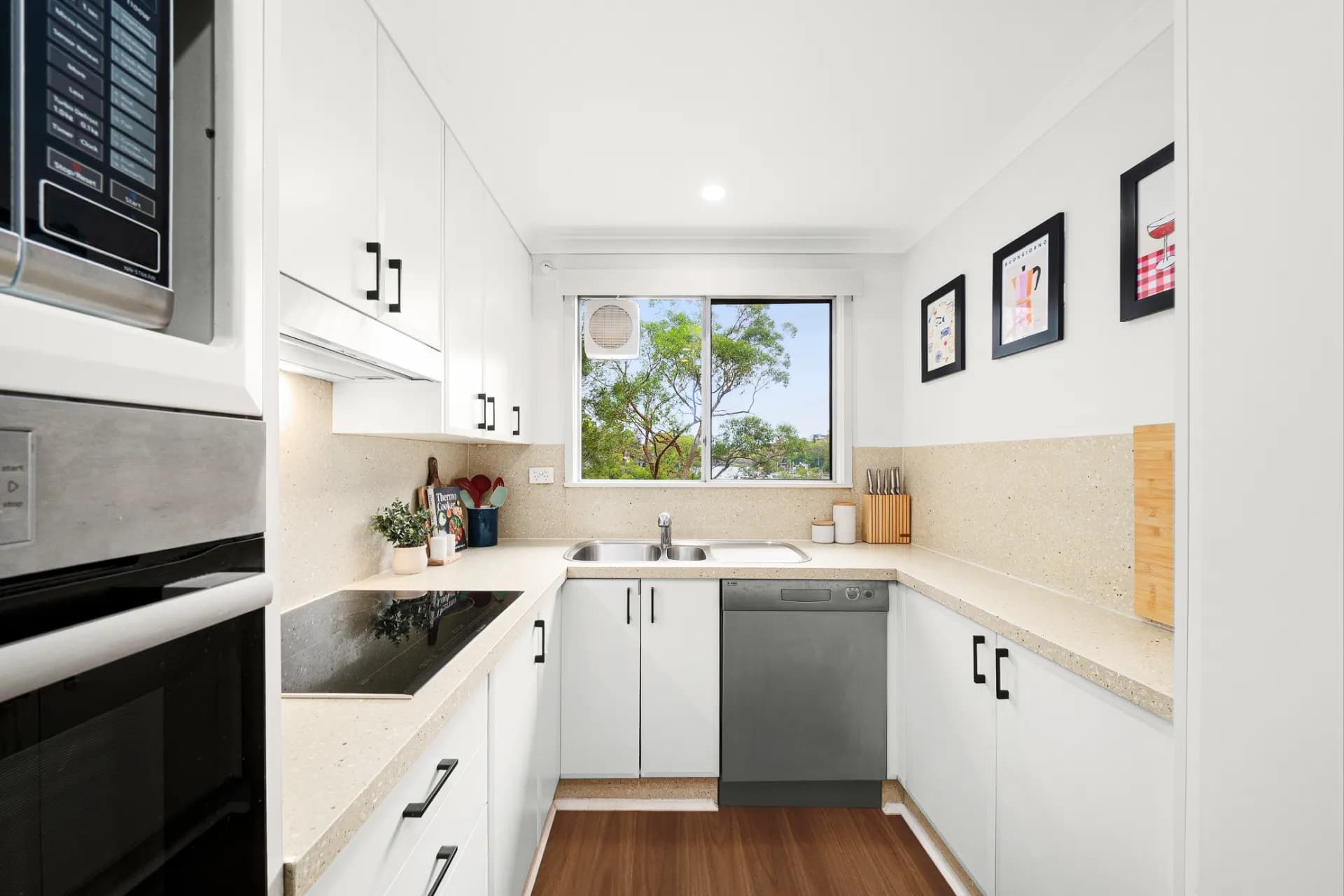 7/300c Burns Bay Road, Lane Cove - Thumbnail 5