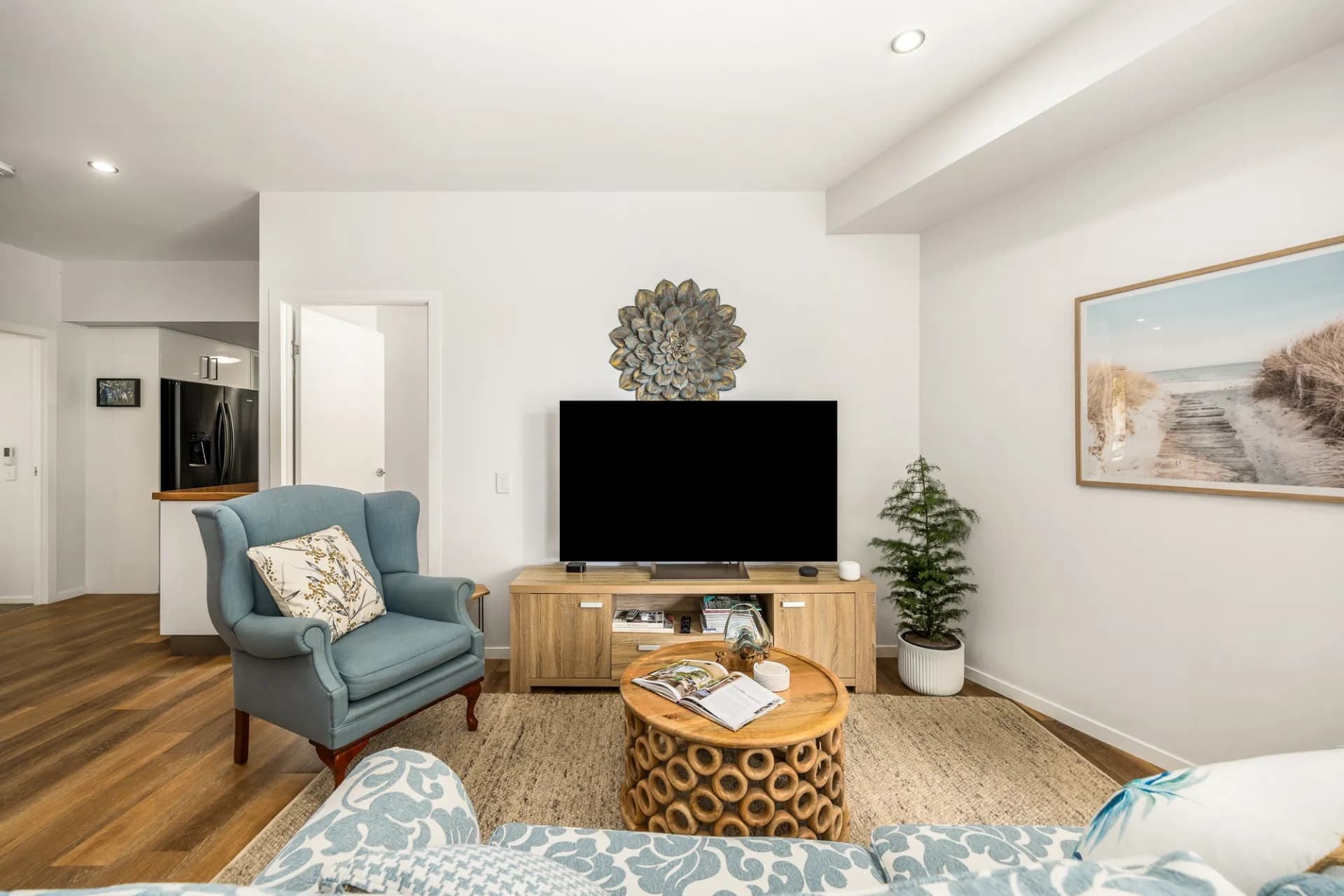 100/87 Marine Parade, Redcliffe - Thumbnail 5