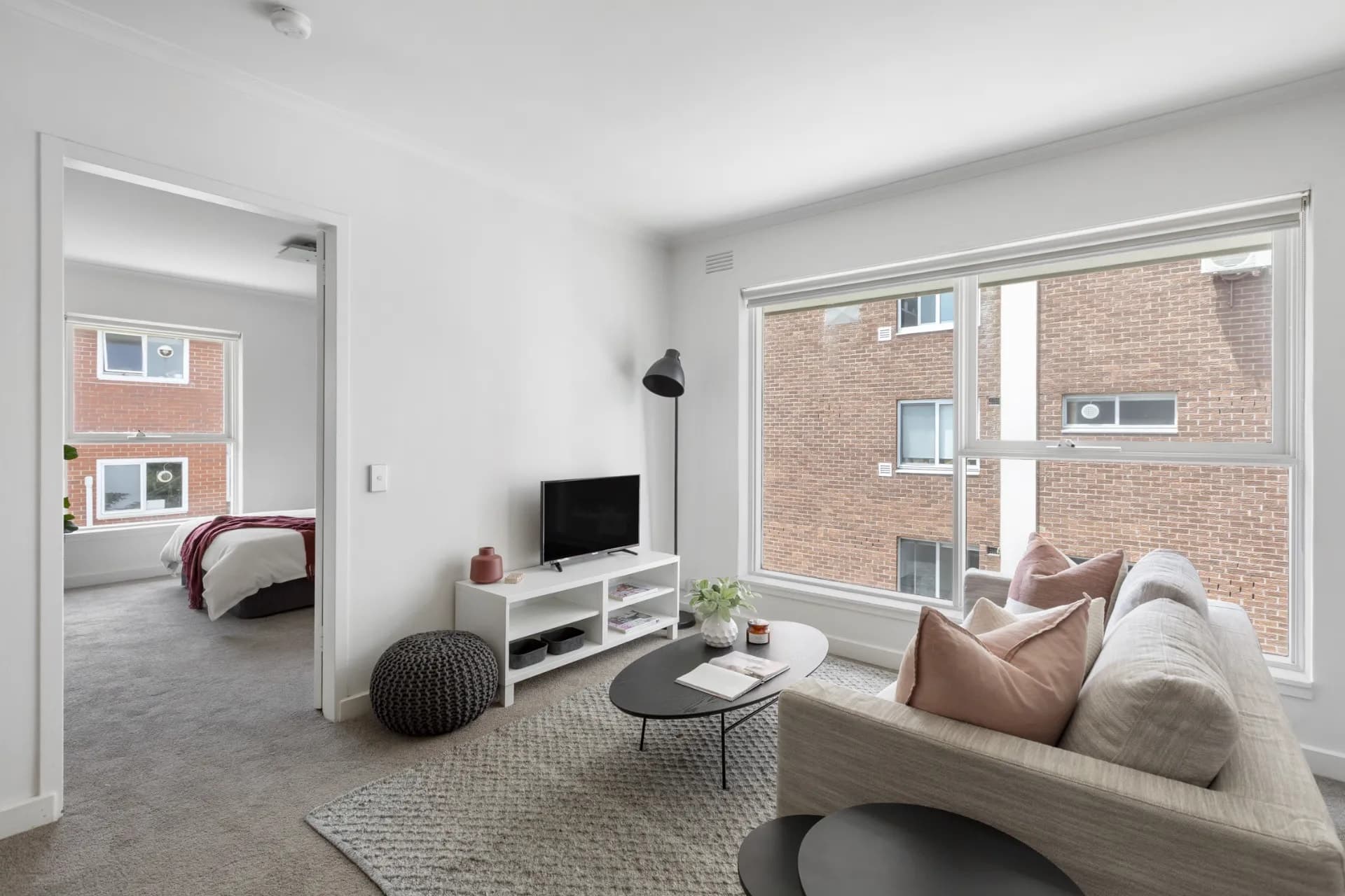 9/158 Toorak Road West, South Yarra - Thumbnail 5