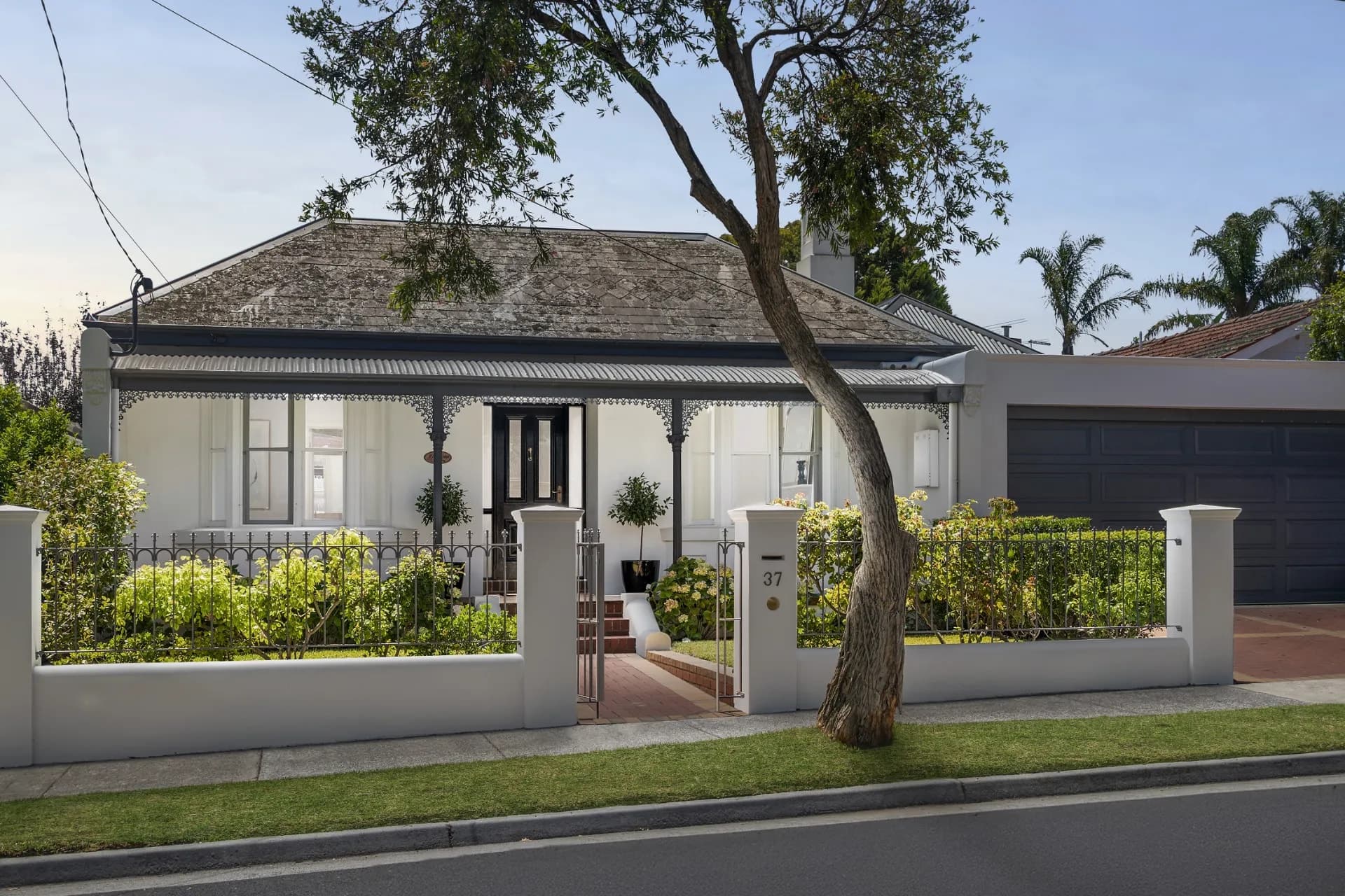 37 Grange  Road, Sandringham - Image 1