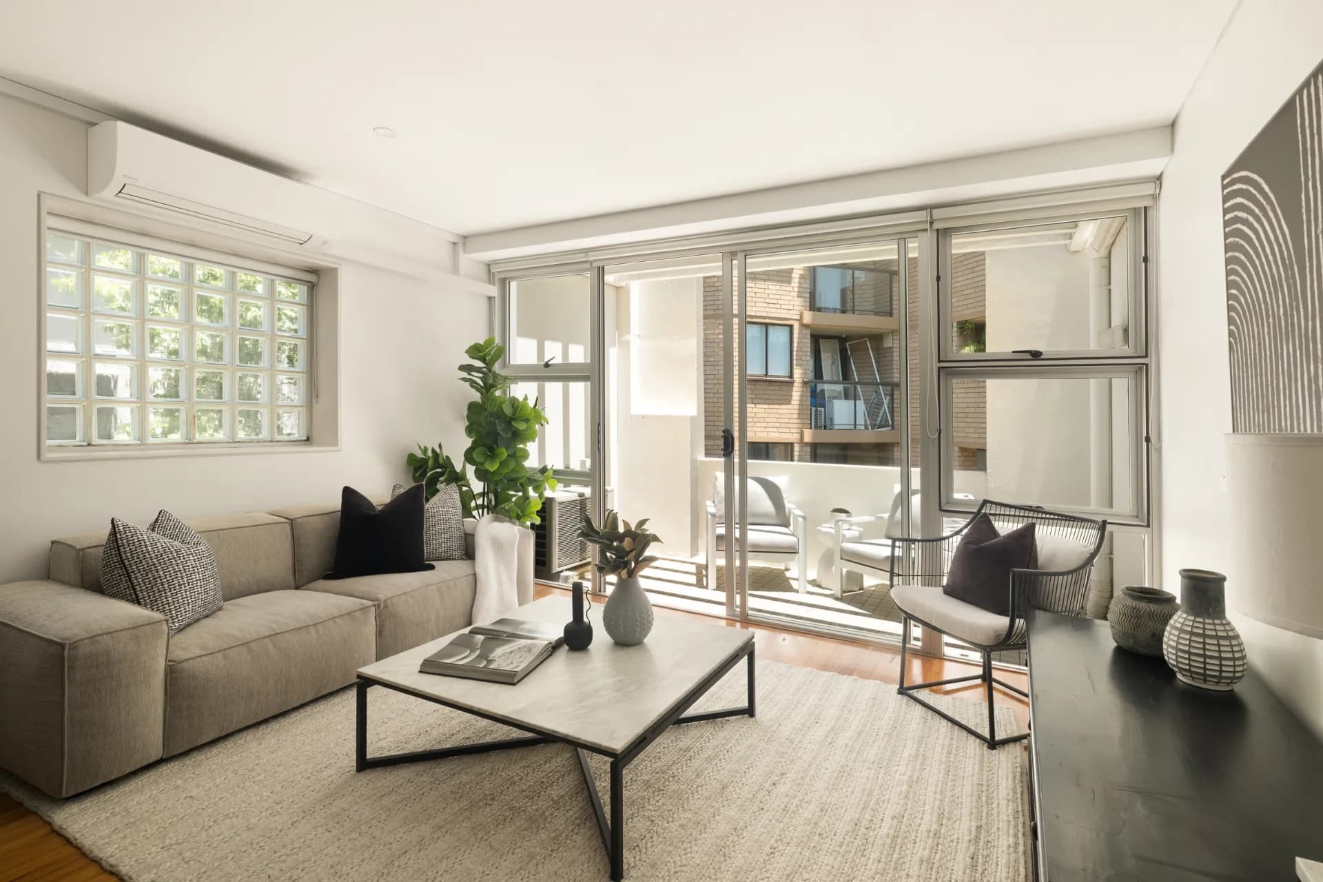 401/241 Crown Street, Darlinghurst - Image 1