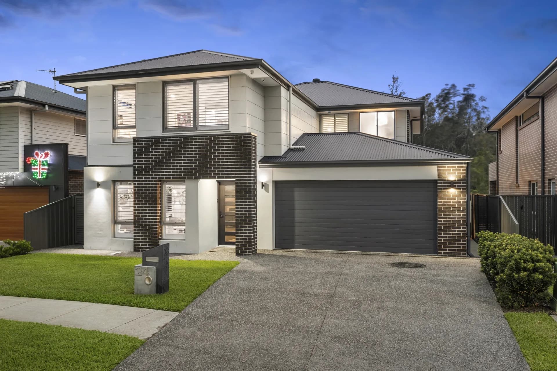 24 Burgin Way, Warners Bay, NSW, Warners Bay - Thumbnail 2
