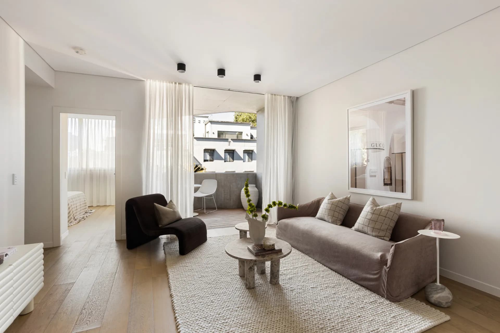 402/81 Foveaux Street, Surry Hills - Image 1