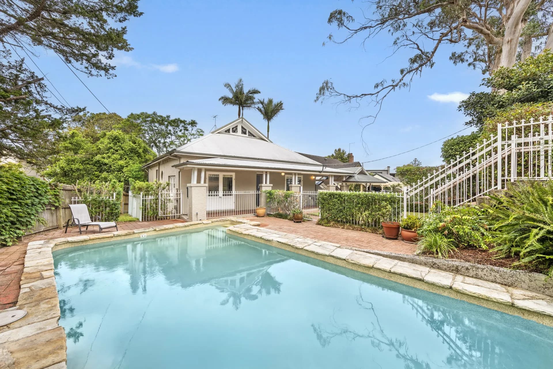 3 Upper Cliff Road, Northwood - Thumbnail 2