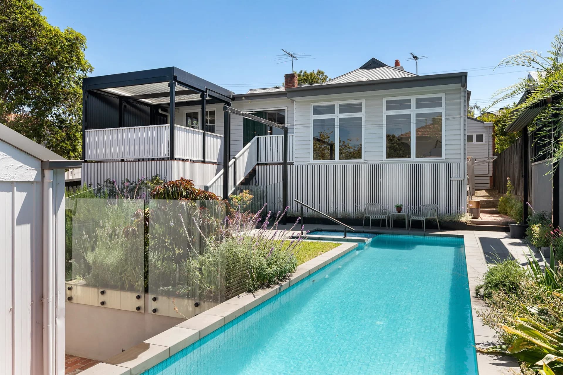 57 Waverley Street, Essendon - Thumbnail 3