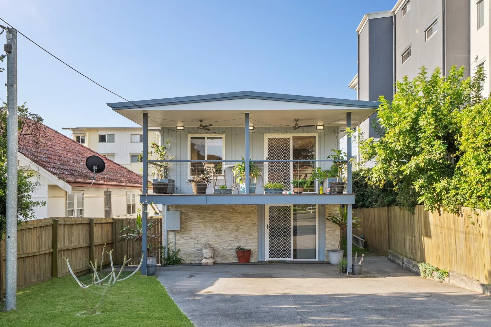 24a Dix Street, Redcliffe - Image 1