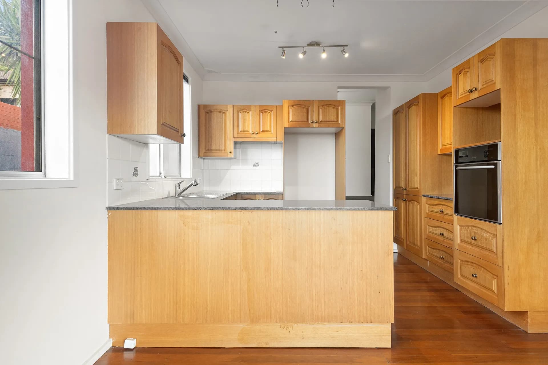 91 Mathieson Street, Bellbird Heights - Thumbnail 2