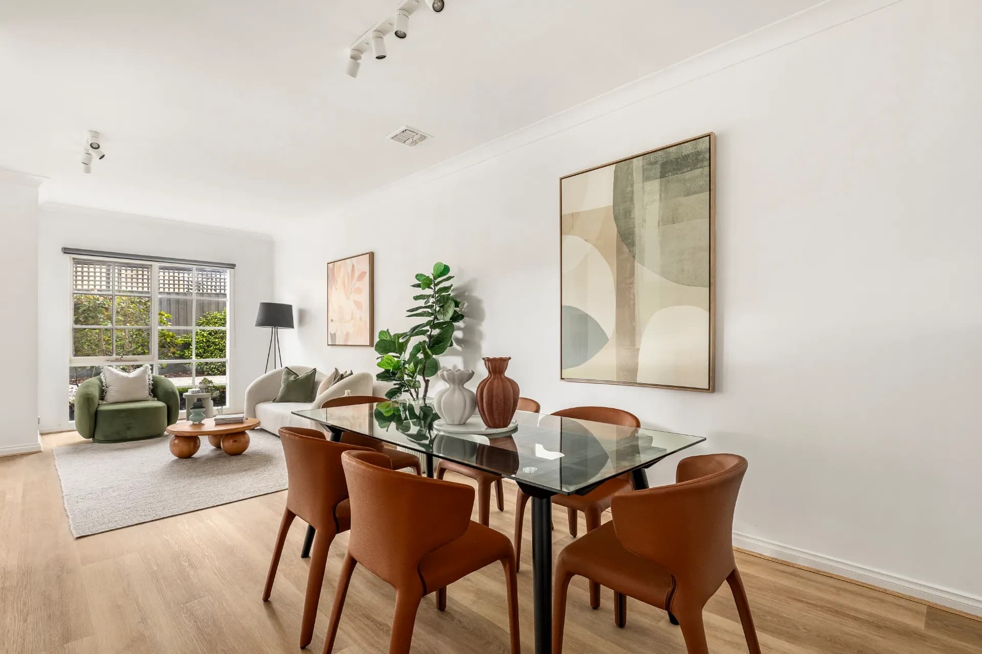 2/100 Tooronga  Road, Malvern East - Thumbnail 2