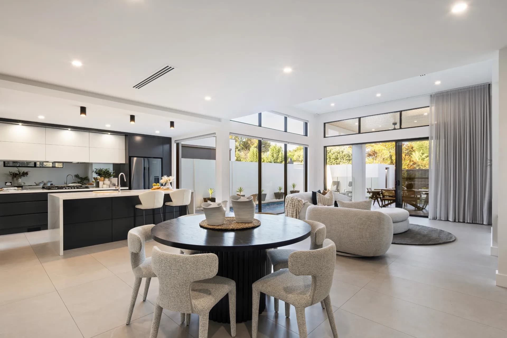 14 Canberra Street, Henley Beach South - Thumbnail 6