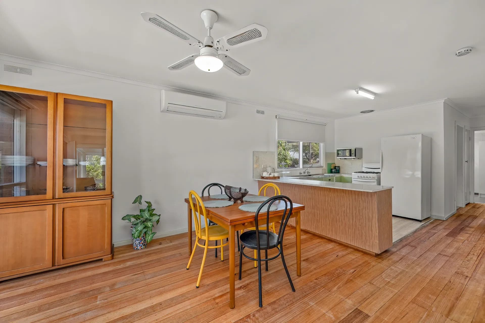 42 First Avenue, Rosebud - Thumbnail 3