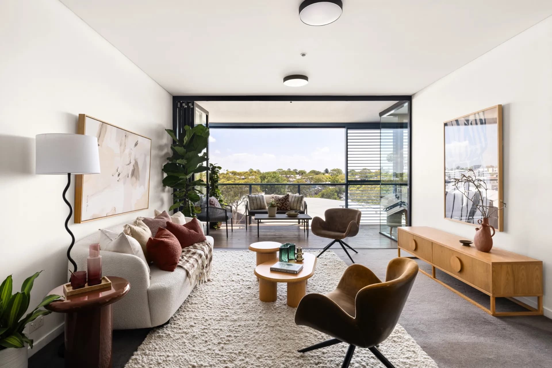 610/5 Sterling Circuit, Camperdown - Image 1
