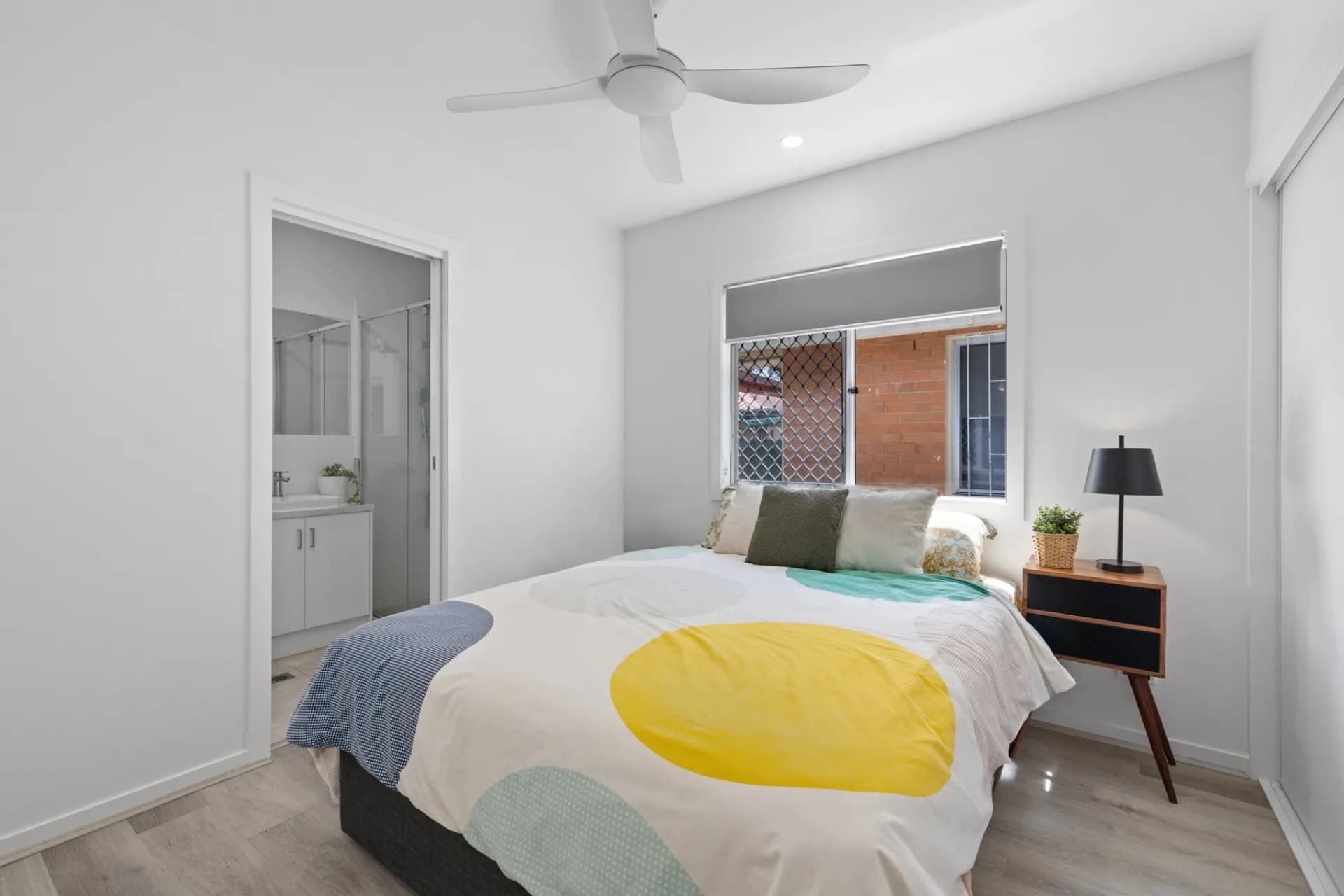18 Hague Street, Woodridge - Thumbnail 8