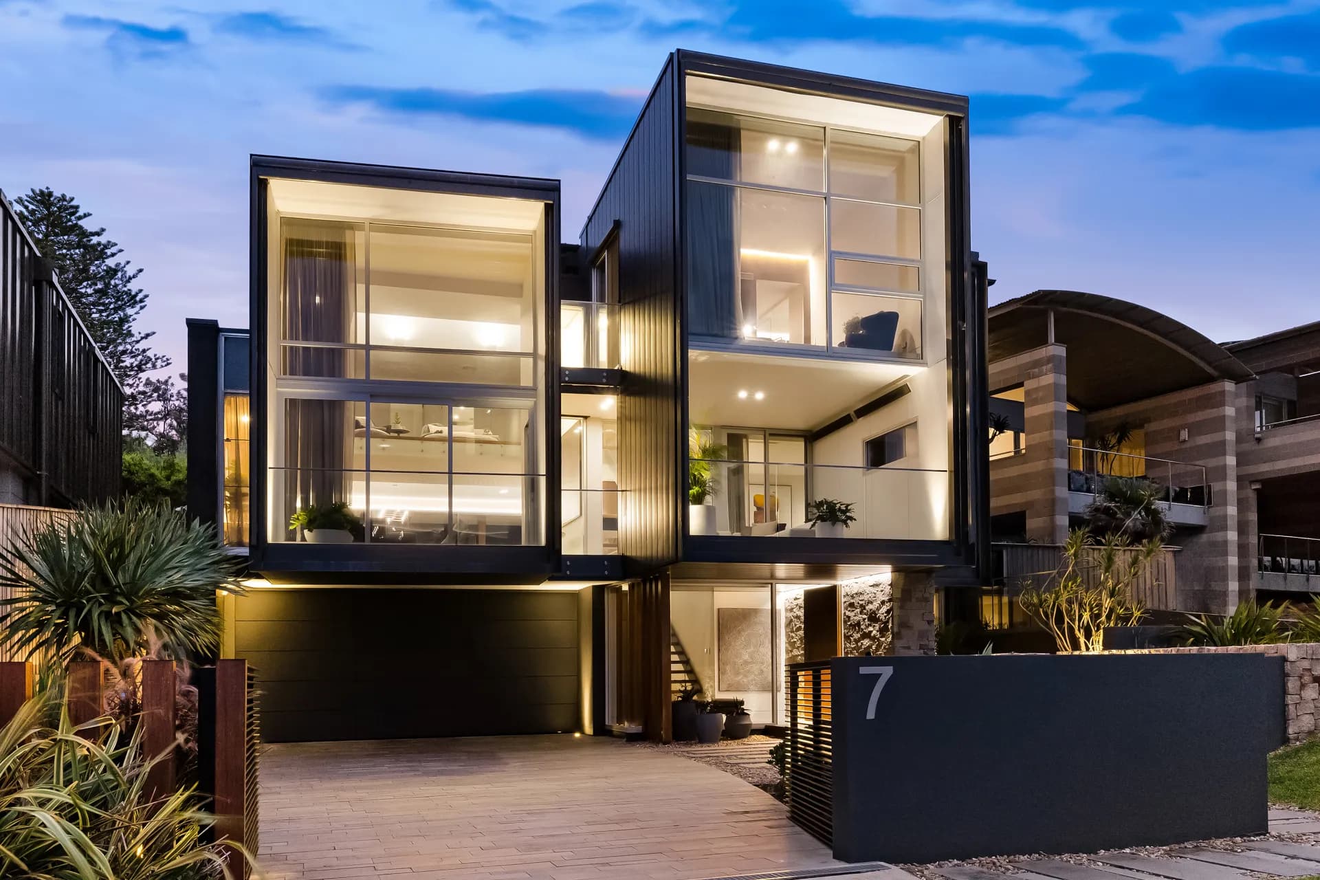 7 Molong Street, North Curl Curl, NSW, Curl Curl - Image 1