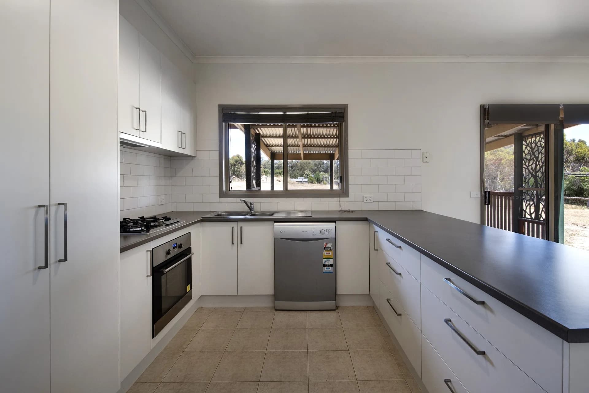 8 Hawkins Road, Campbells Creek, VIC, Campbells Creek - Thumbnail 4