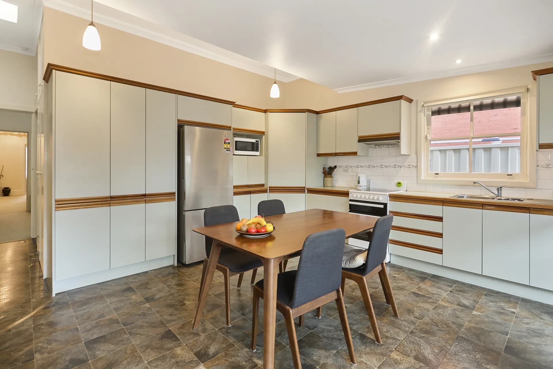 17 Bennett  Street, Richmond - Thumbnail 4