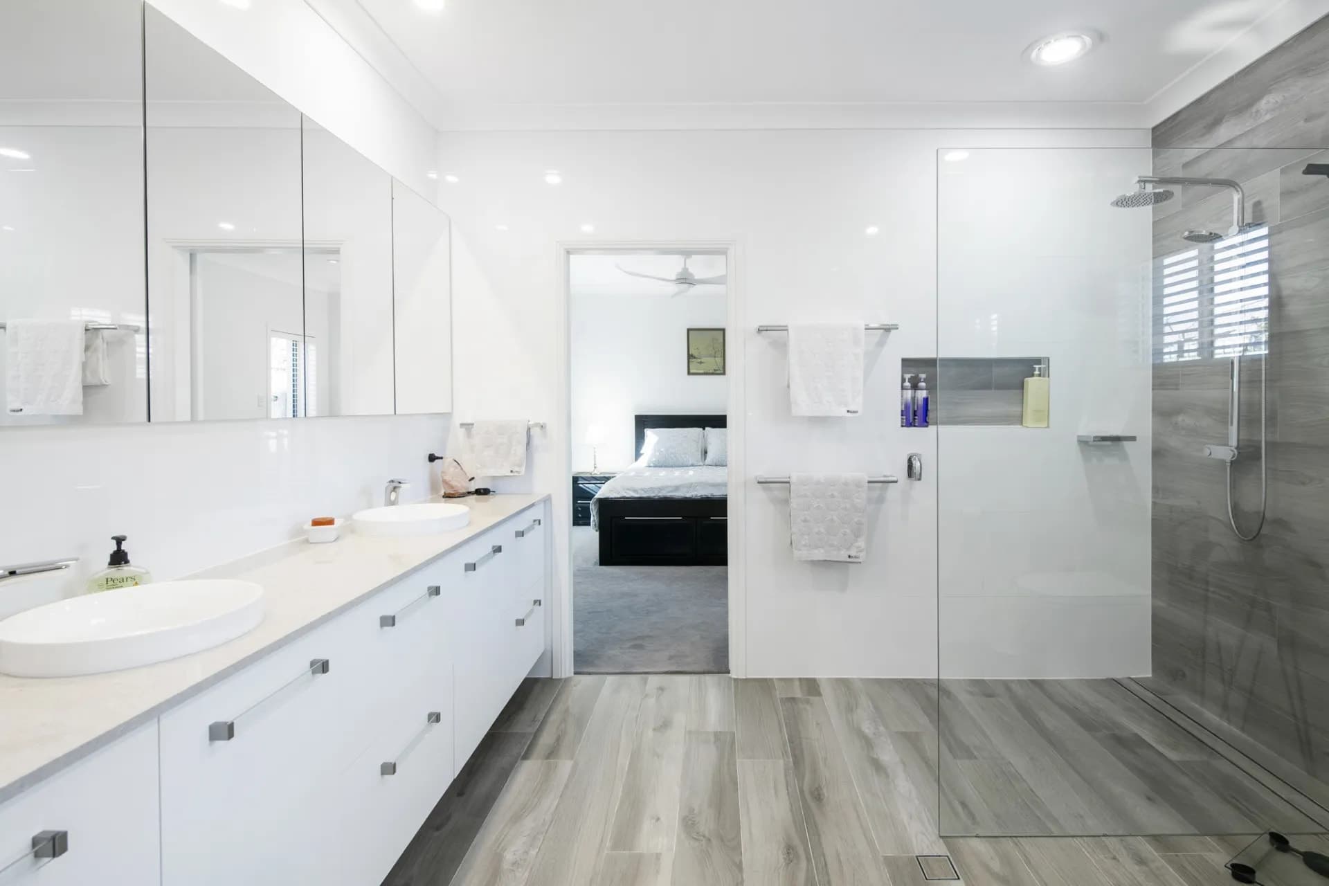2032 Beaufort  Way, Hope Island, QLD, Hope Island - Thumbnail 4