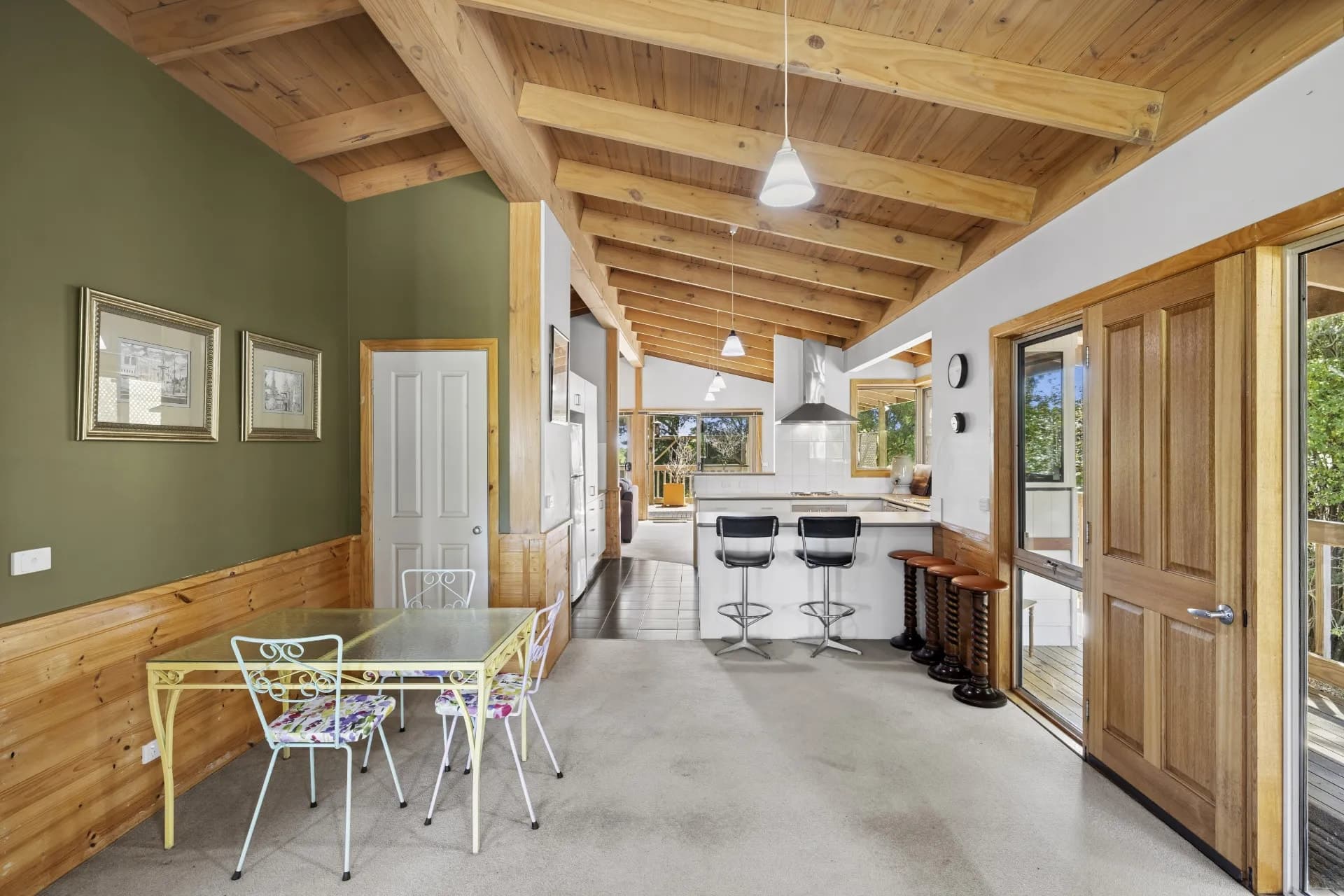 13 Bremner Avenue, Lyonville, VIC, Lyonville - Thumbnail 2