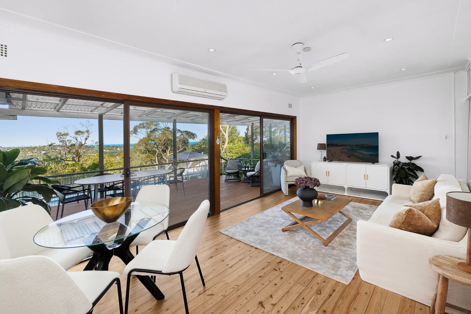19 Wesley Street, Elanora Heights - Image 1