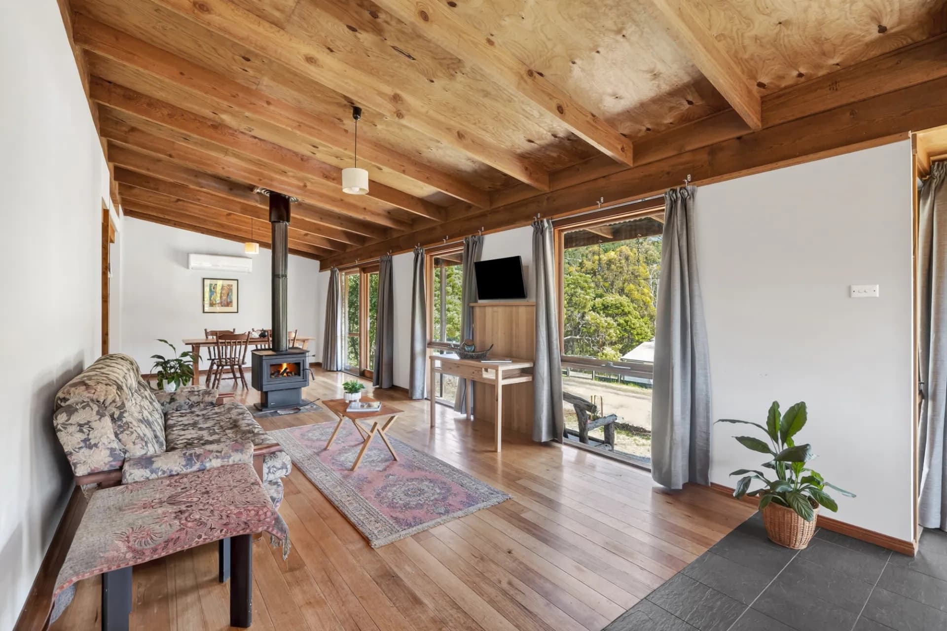 106 Golden Point  Road, Blackwood - Thumbnail 3