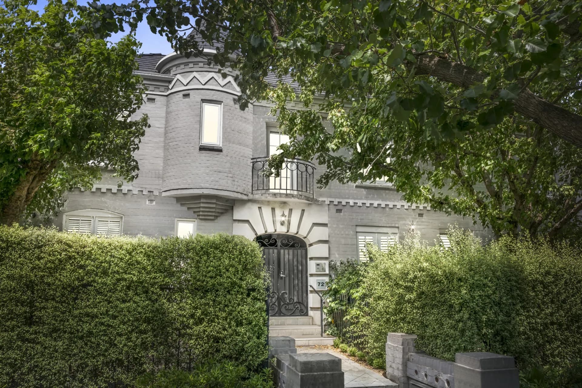 1/72 Canterbury Road, Toorak - Image 1