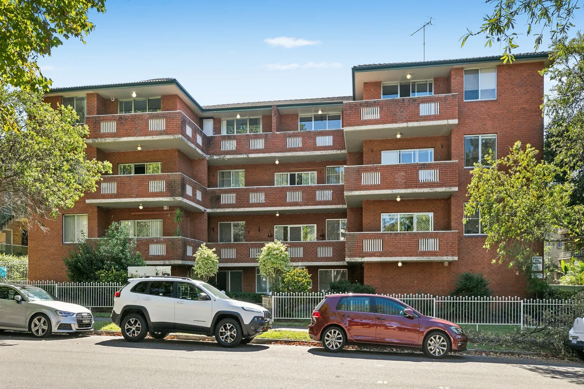 1/16-20 Garfield Street, Carlton - Image 1