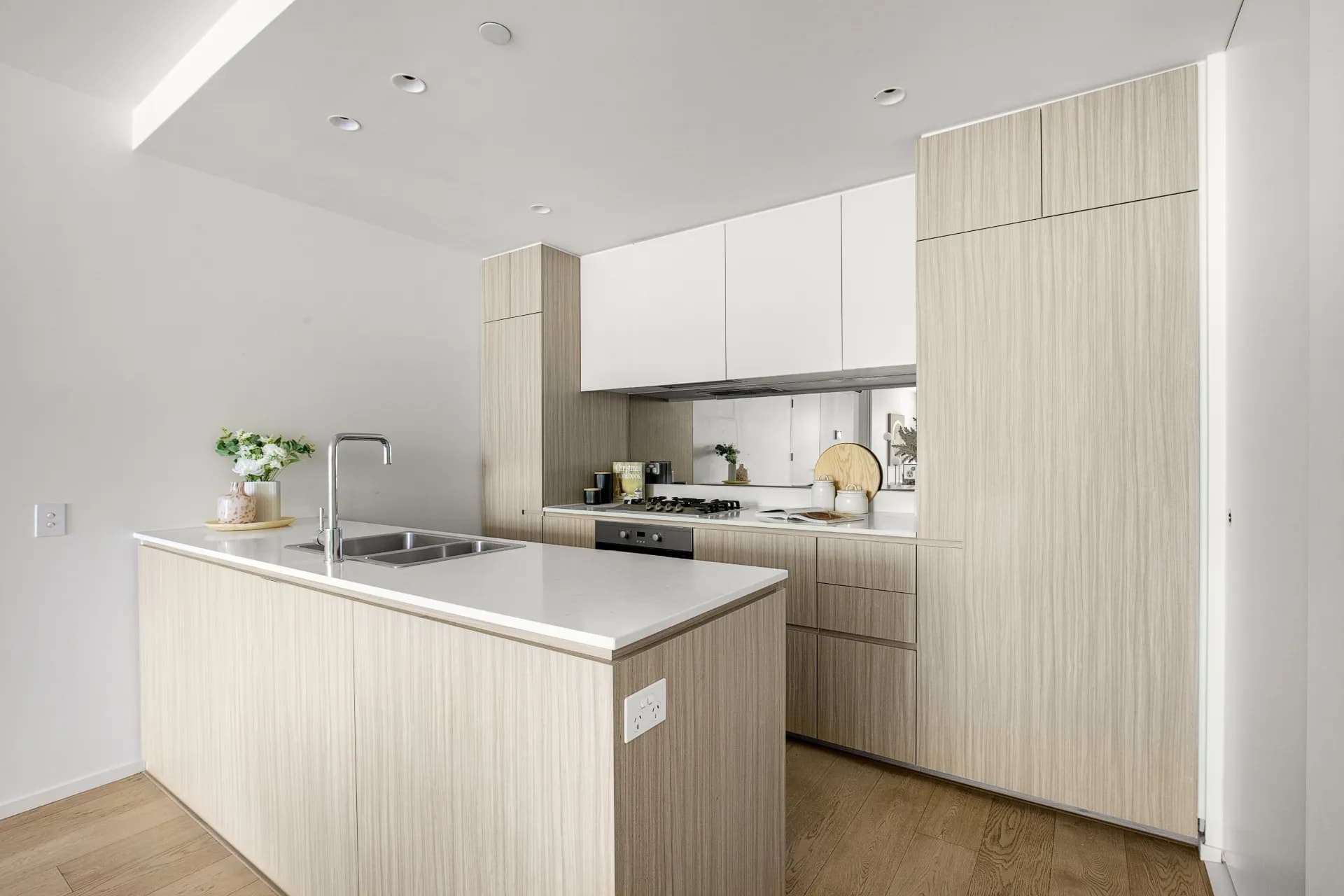 104/8C Evergreen Mews, Armadale - Thumbnail 3