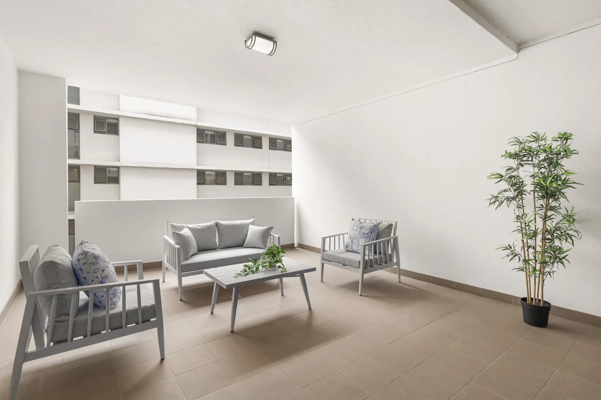 212/208-210 Coward Street, Mascot - Thumbnail 4