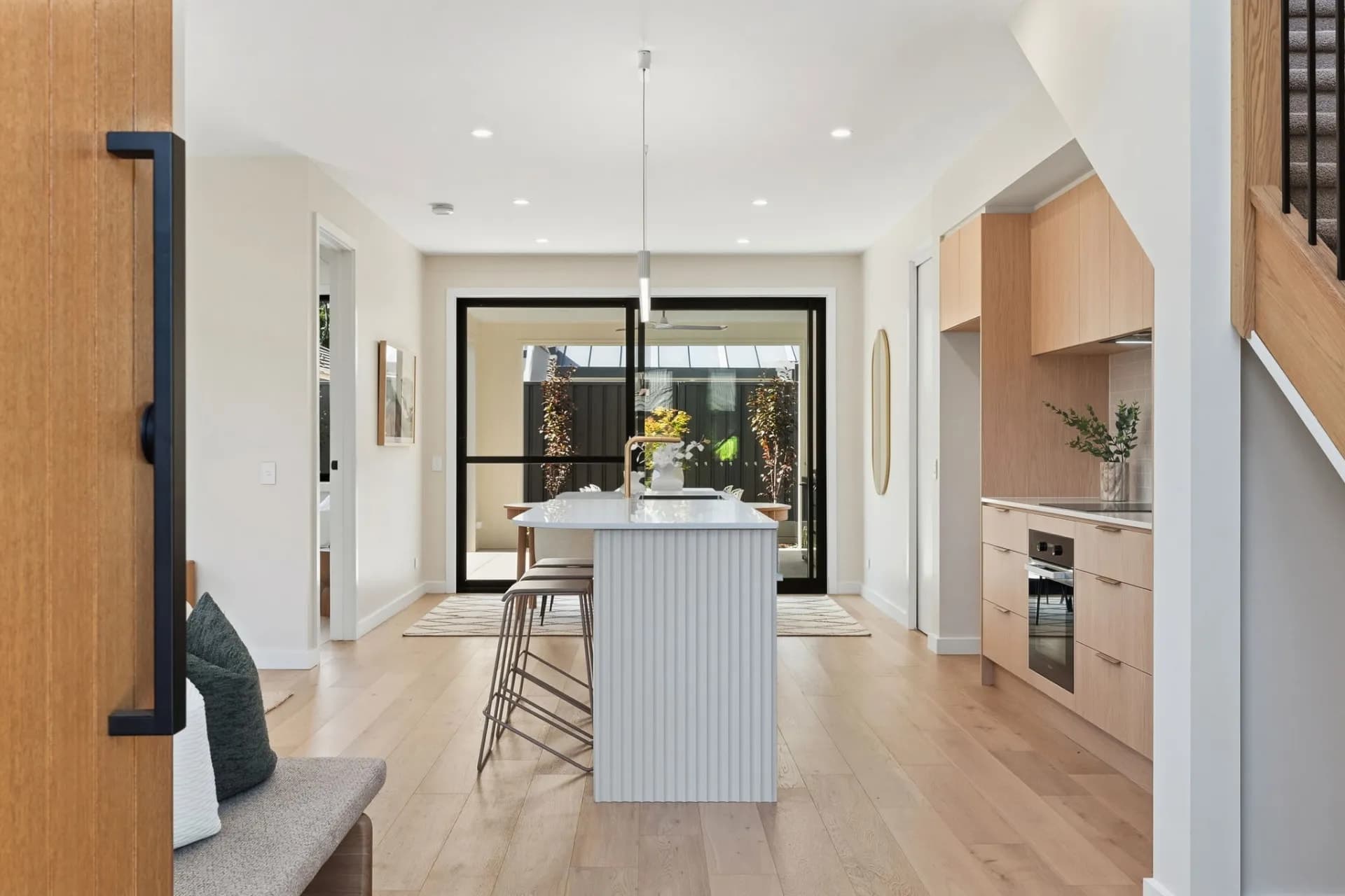 2A St Leonards Court, Glenelg North - Thumbnail 4