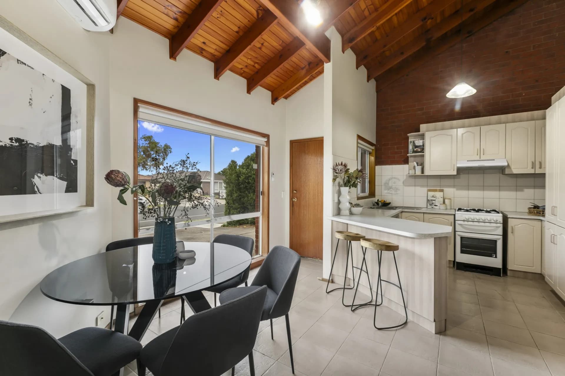 113a  Honour  Avenue, Wyndham Vale - Thumbnail 2