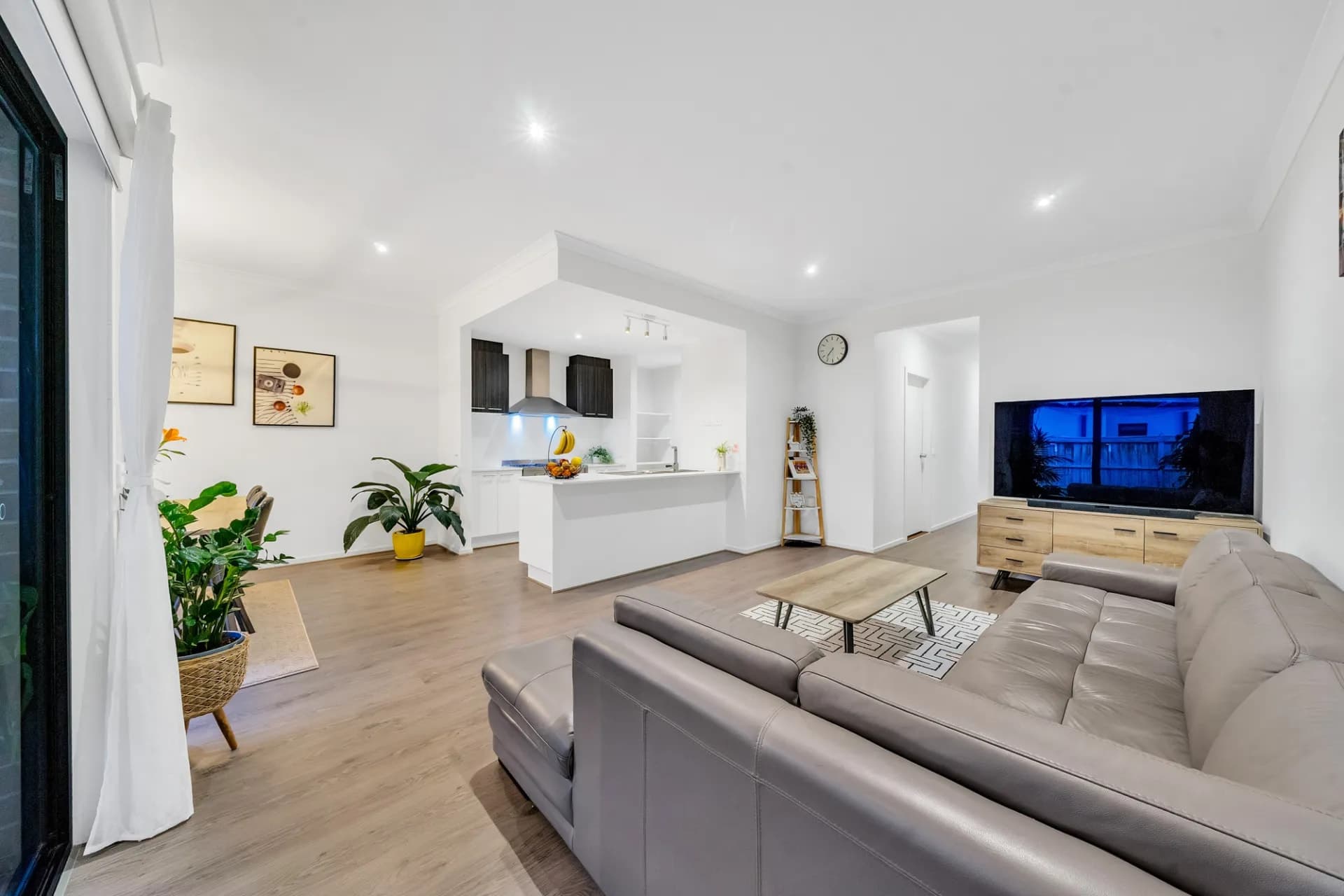 46 Beehive  Drive, Williams Landing - Thumbnail 8