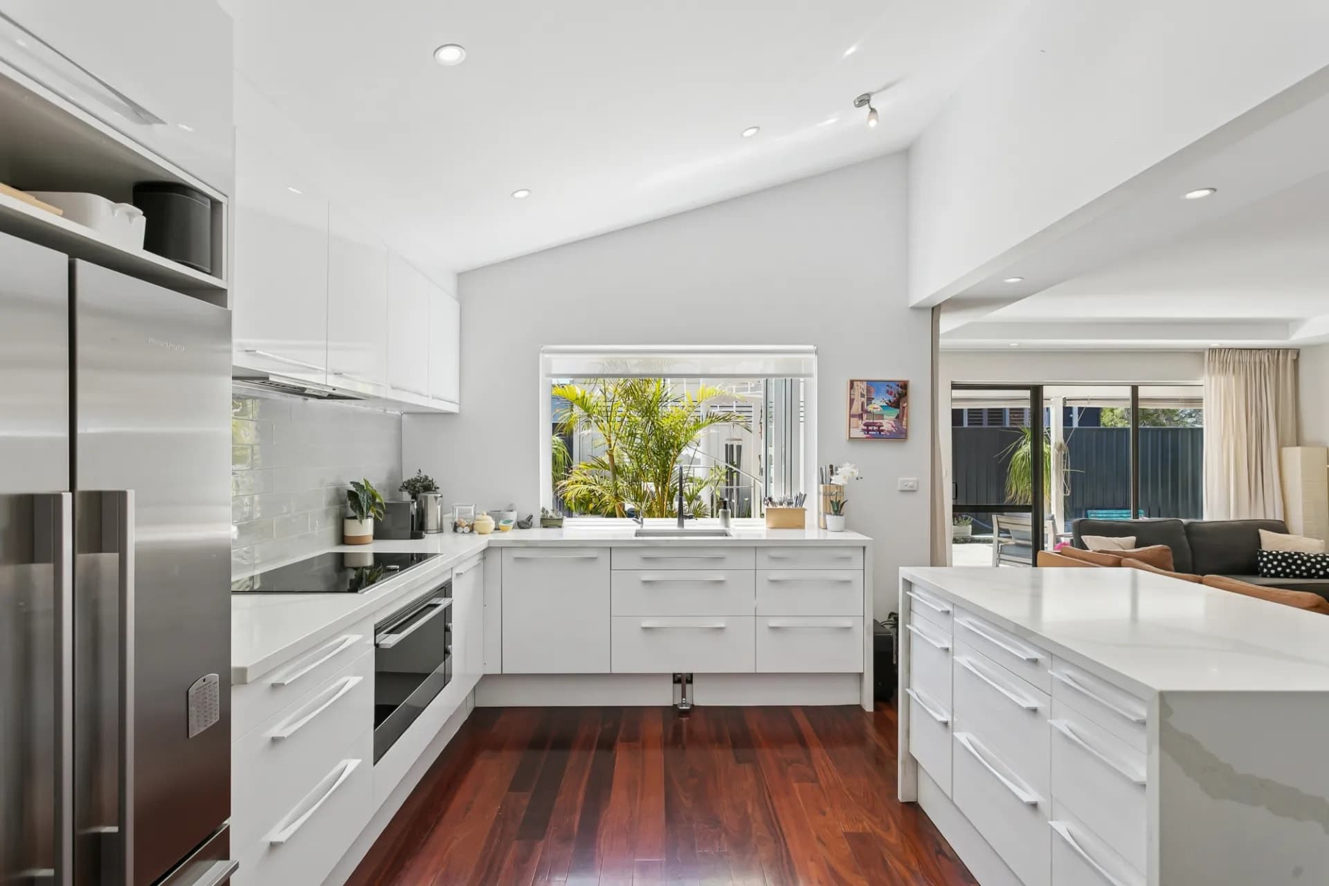 5/12 Queenslea Drive, Claremont - Thumbnail 2