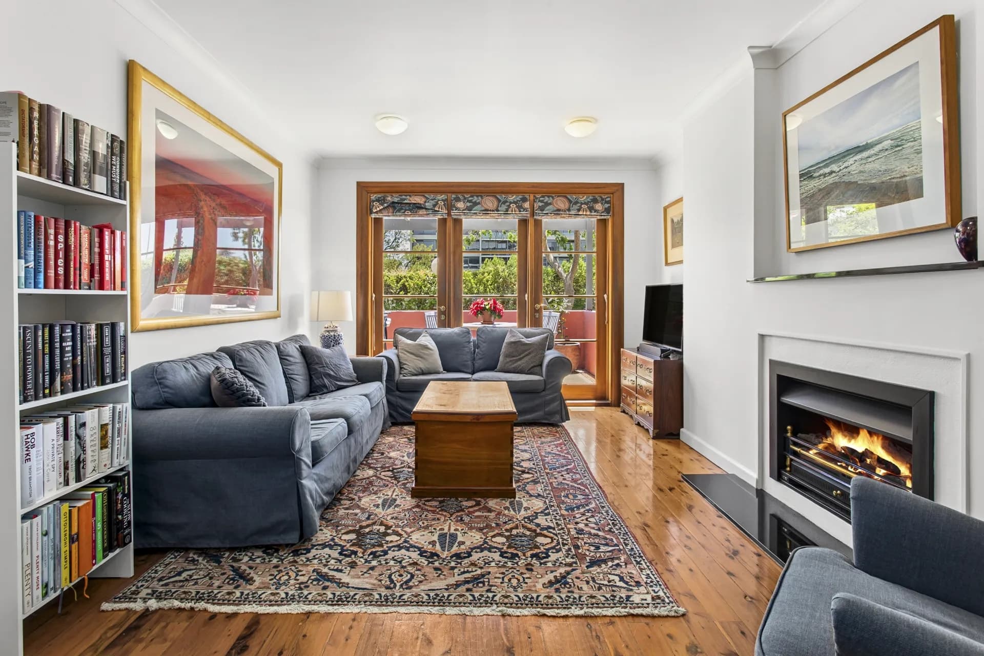 5/72 Canberra  Avenue, Griffith - Thumbnail 2