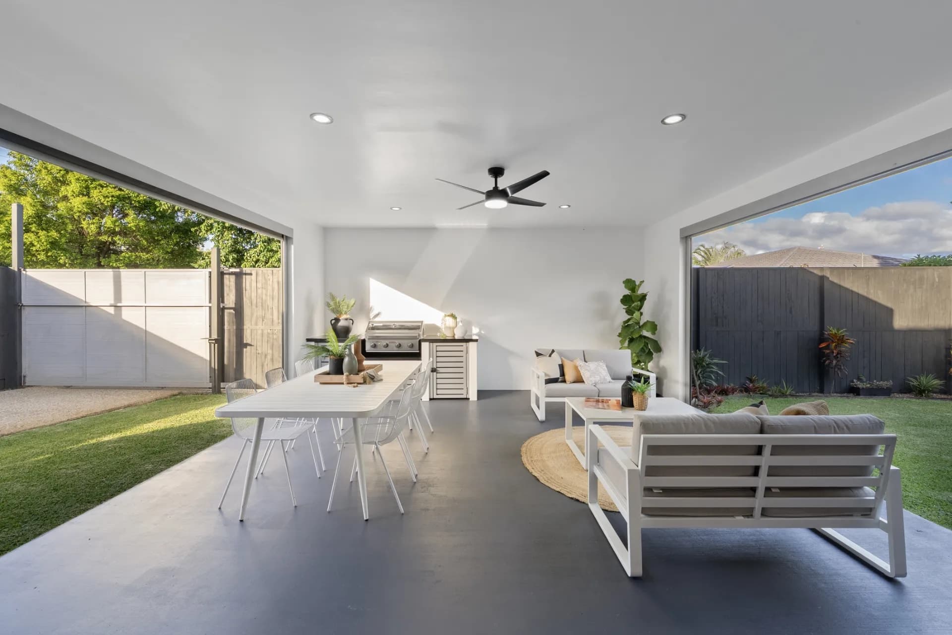 25 Oakleigh Circuit, Robina - Thumbnail 8