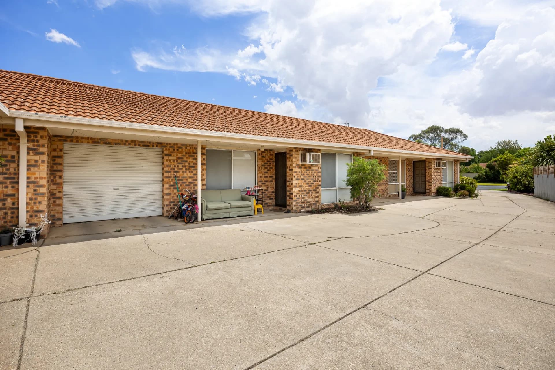 2/24 Incarnie Crescent, Wagga Wagga - Thumbnail 2