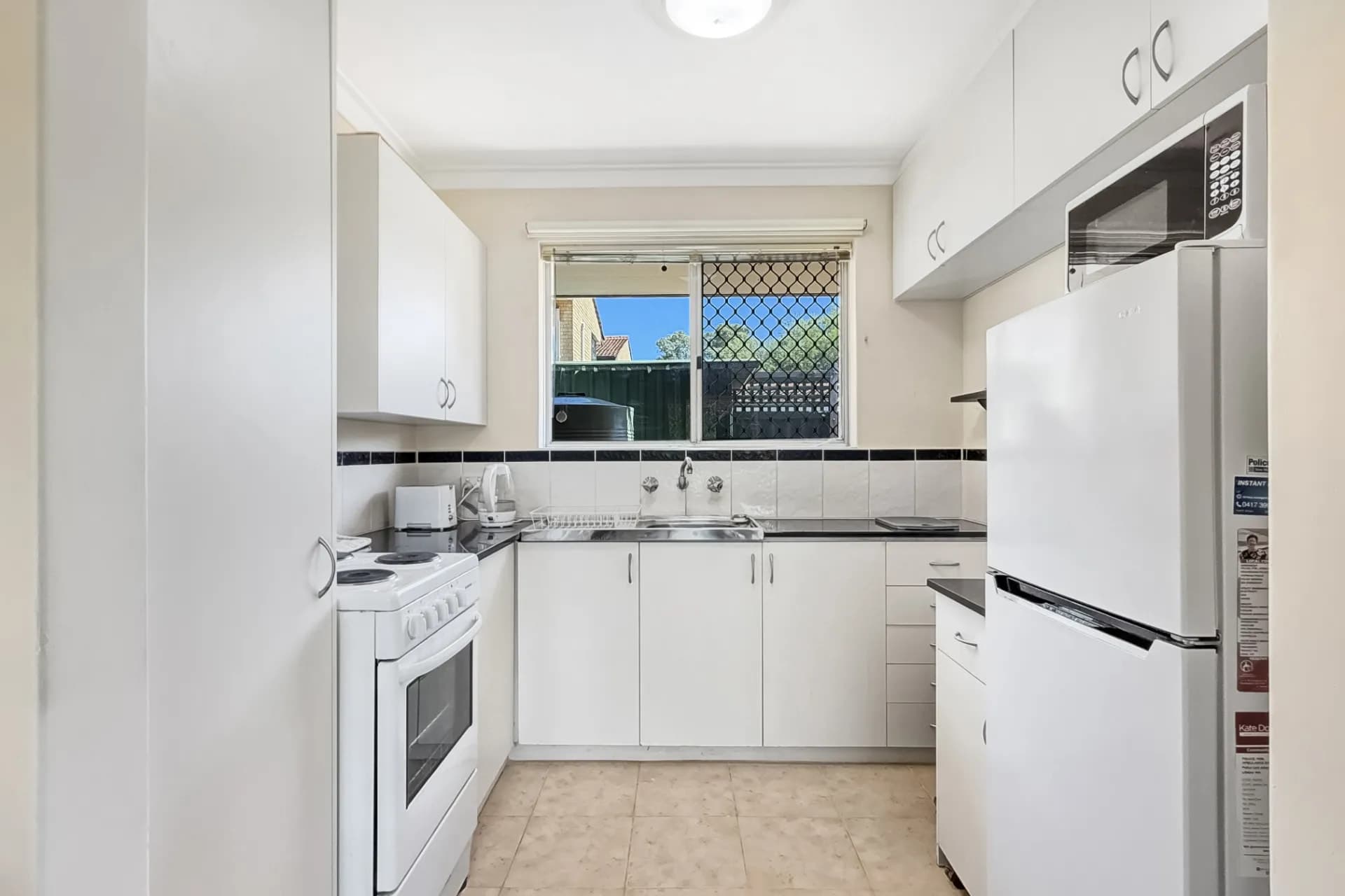 14/10 Hefron Street, Rockingham - Thumbnail 4