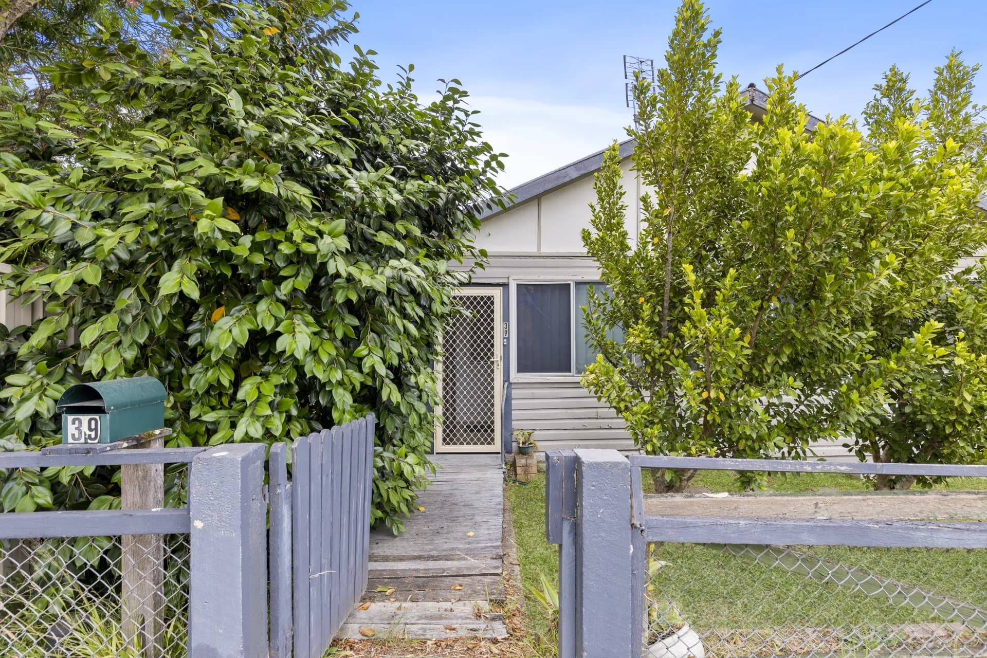 39 Old Princes Highway, Batemans Bay - Image 1