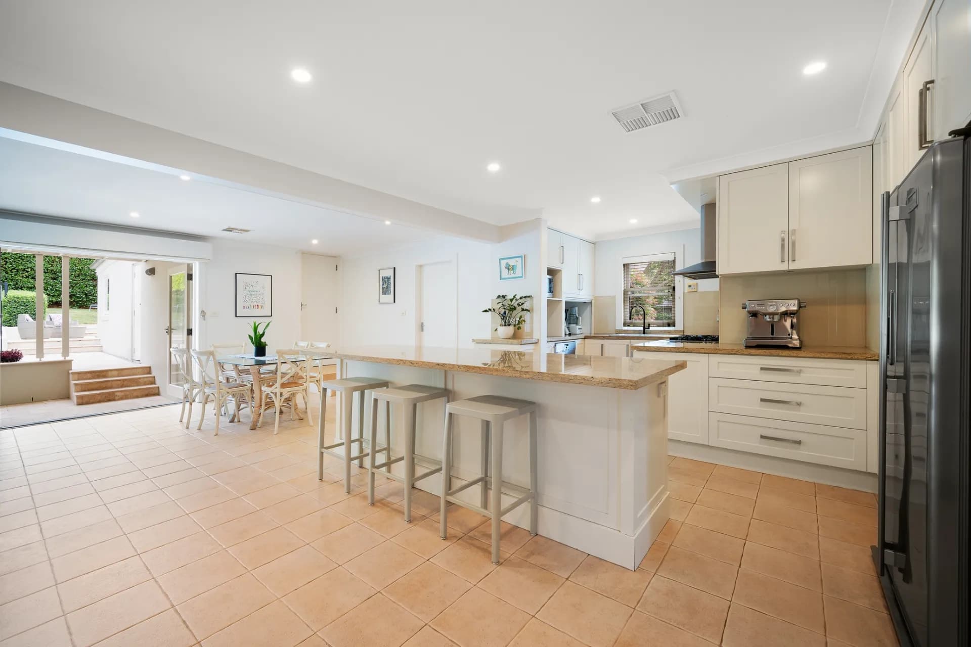 21 Matthews Avenue, Lane Cove - Thumbnail 4