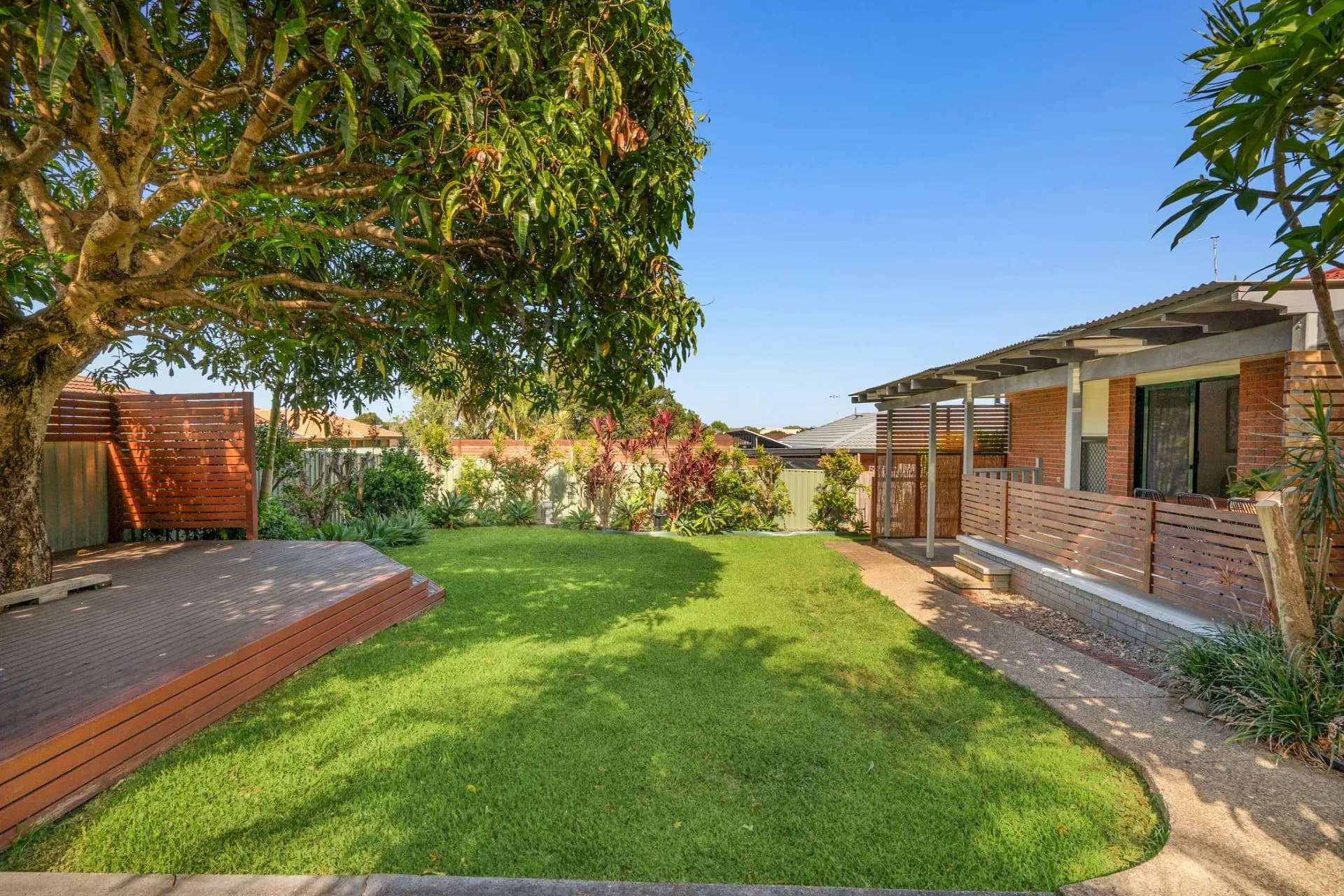 19 Correa Crescent, Port Macquarie - Image 1