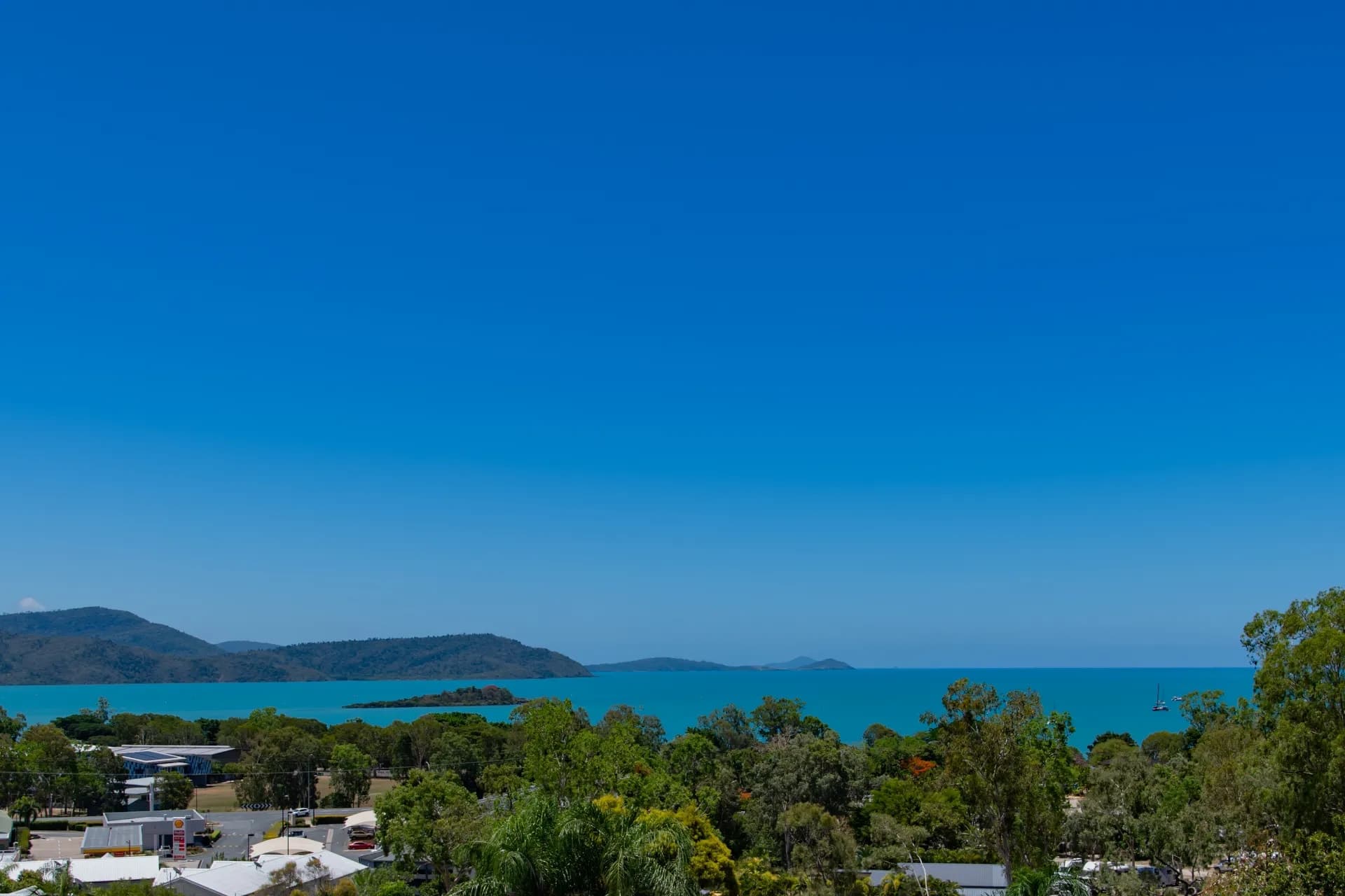 31/8 Eshelby Drive, Cannonvale - Thumbnail 5